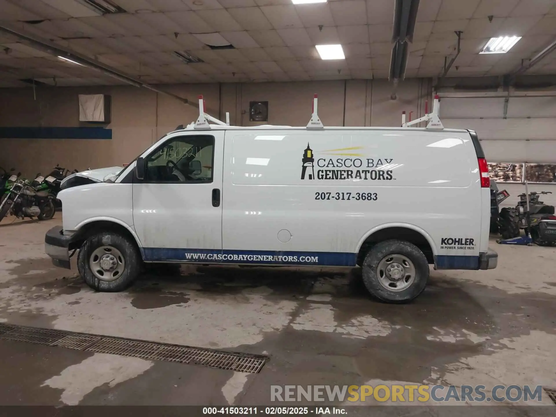 15 Photograph of a damaged car 1GCWGAFP9M1303035 CHEVROLET EXPRESS CARGO 2021