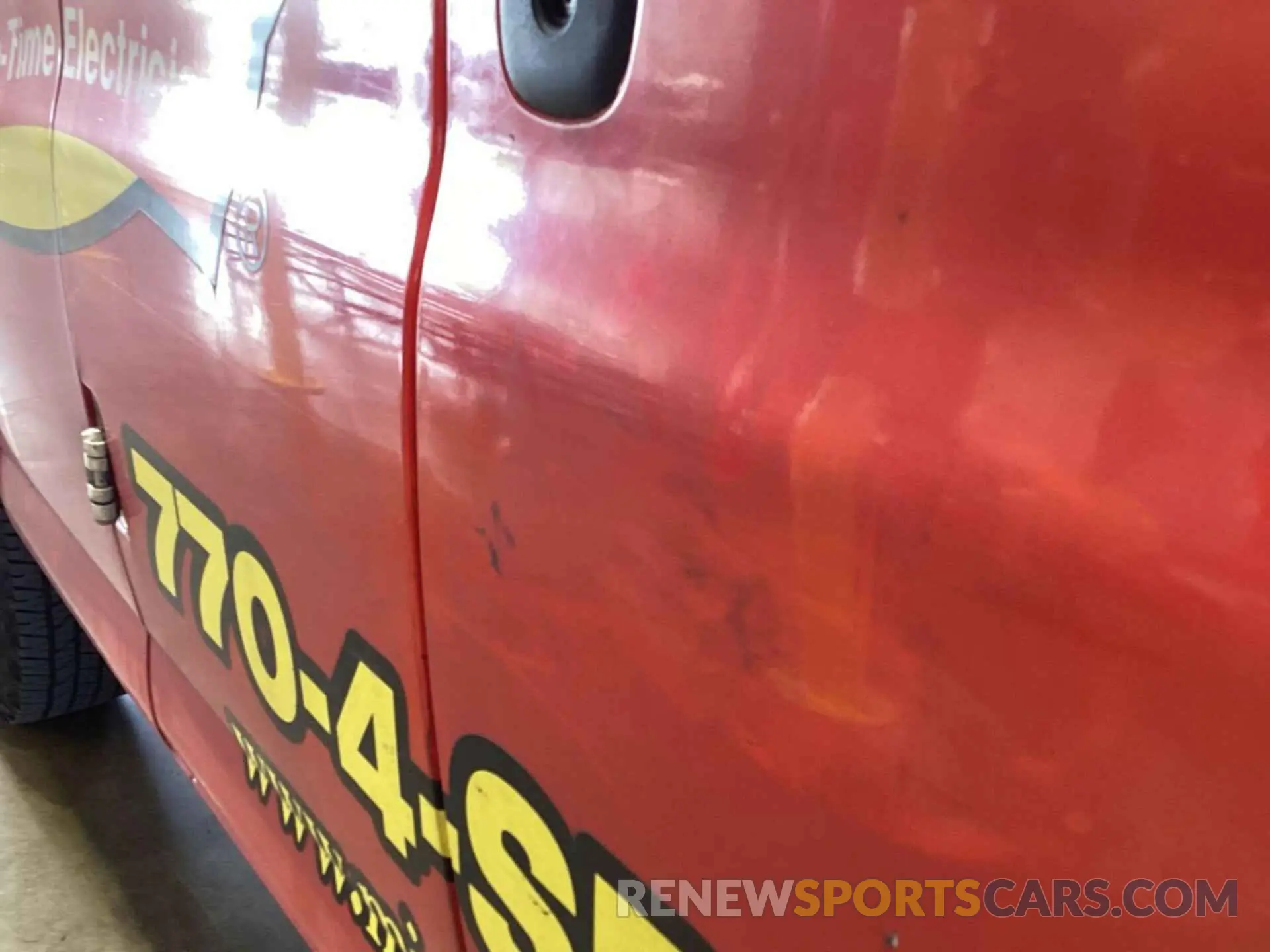 31 Photograph of a damaged car 1GCWGBF75M1177536 CHEVROLET EXPRESS CARGO 2021