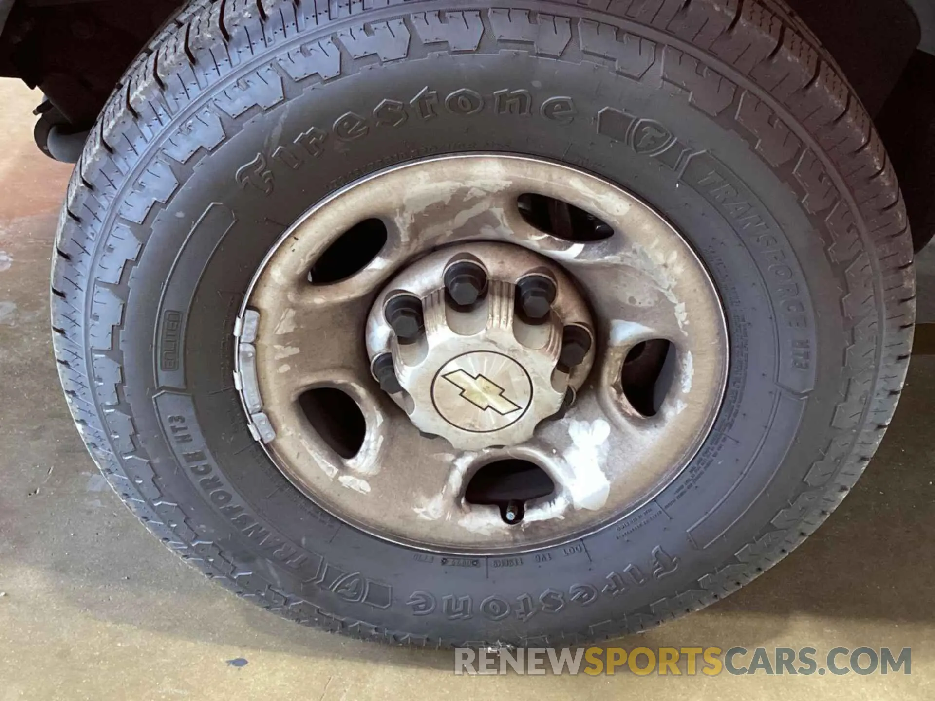 6 Photograph of a damaged car 1GCWGBF75M1177536 CHEVROLET EXPRESS CARGO 2021