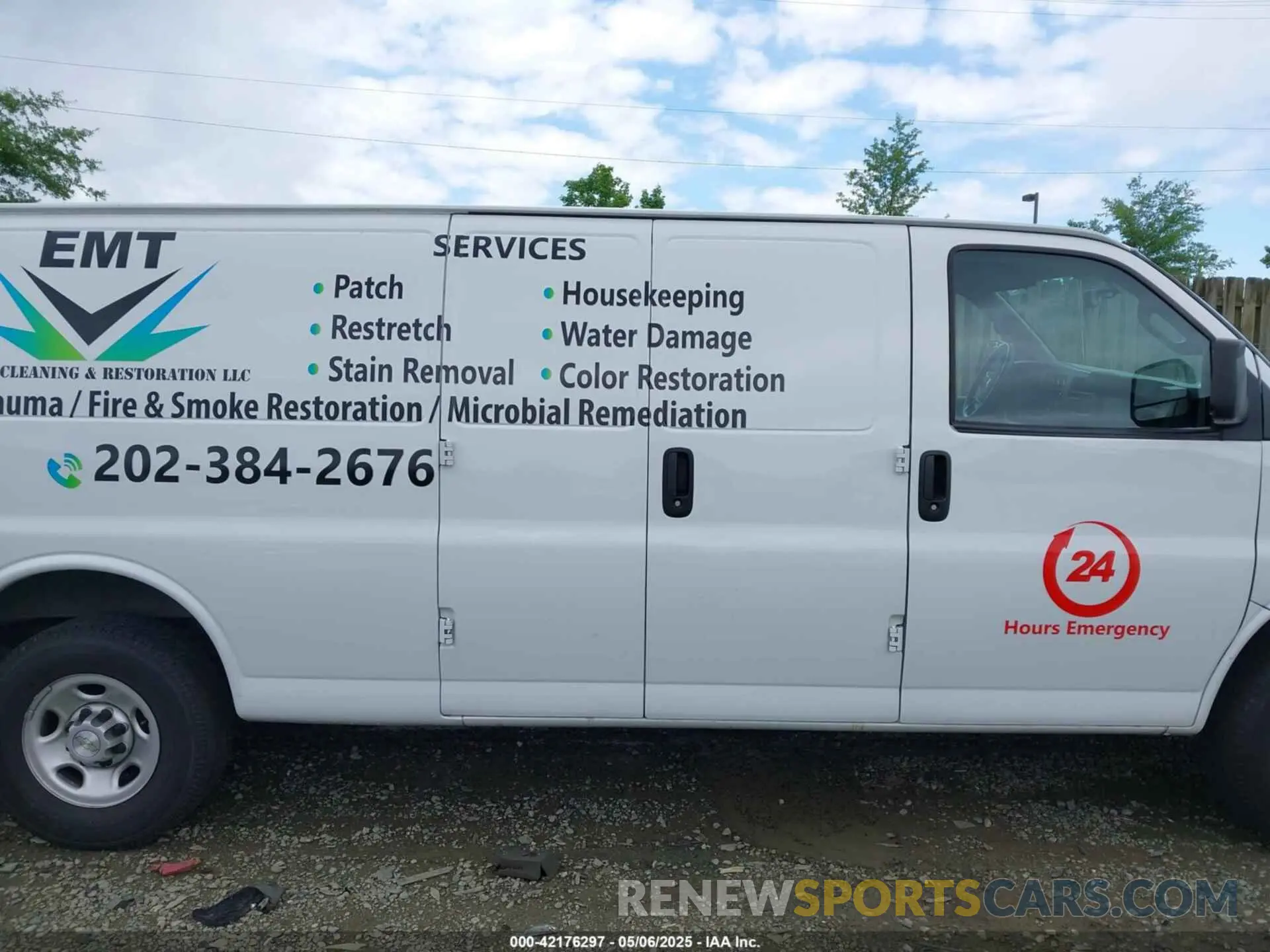 13 Фотография поврежденного автомобиля 1GCWGBFPXM1260914 CHEVROLET EXPRESS CARGO 2021