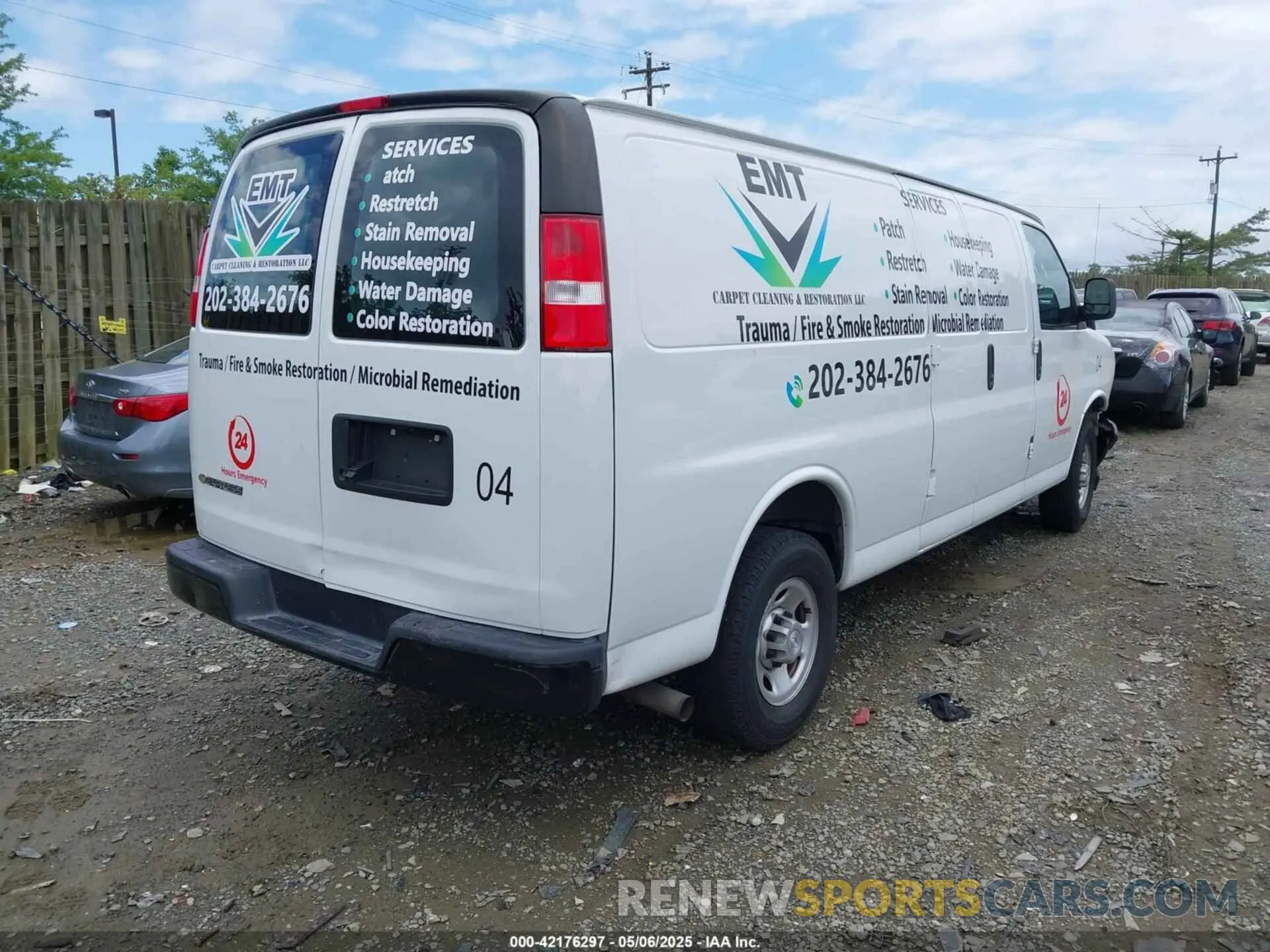 4 Фотография поврежденного автомобиля 1GCWGBFPXM1260914 CHEVROLET EXPRESS CARGO 2021
