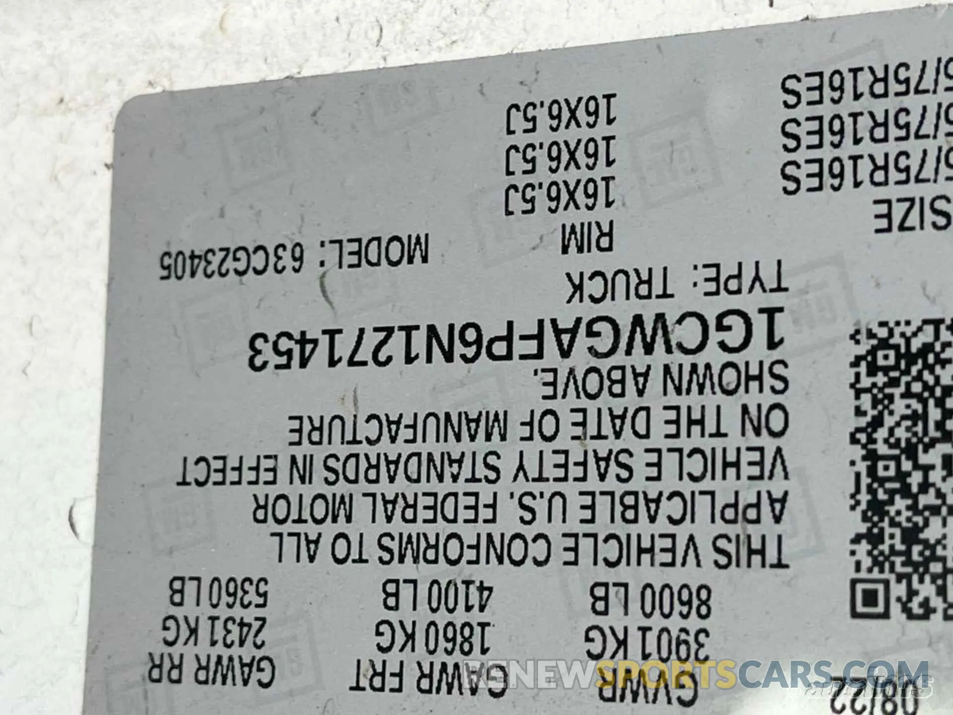 9 Photograph of a damaged car 1GCWGAFP6N1271453 CHEVROLET EXPRESS CARGO 2022