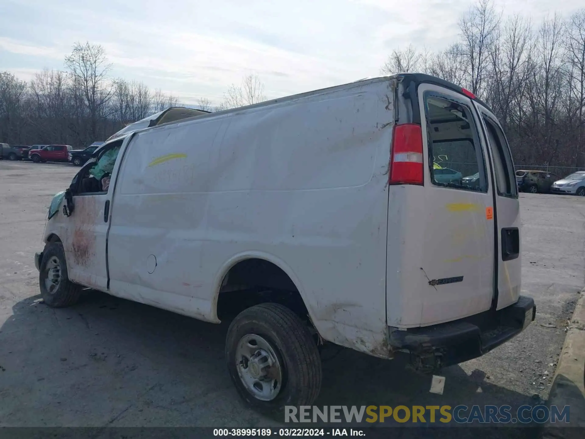 3 Фотография поврежденного автомобиля 1GCWGAFP8N1257148 CHEVROLET EXPRESS CARGO 2022
