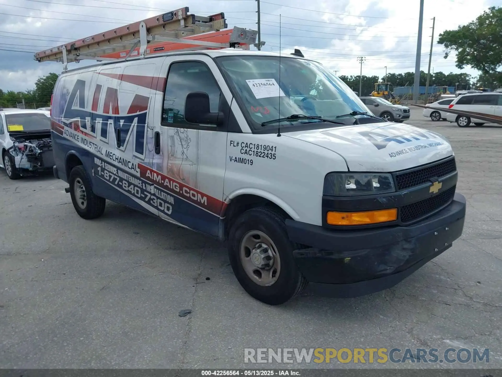 1 Photograph of a damaged car 1GCWGAFPXN1281984 CHEVROLET EXPRESS CARGO 2022