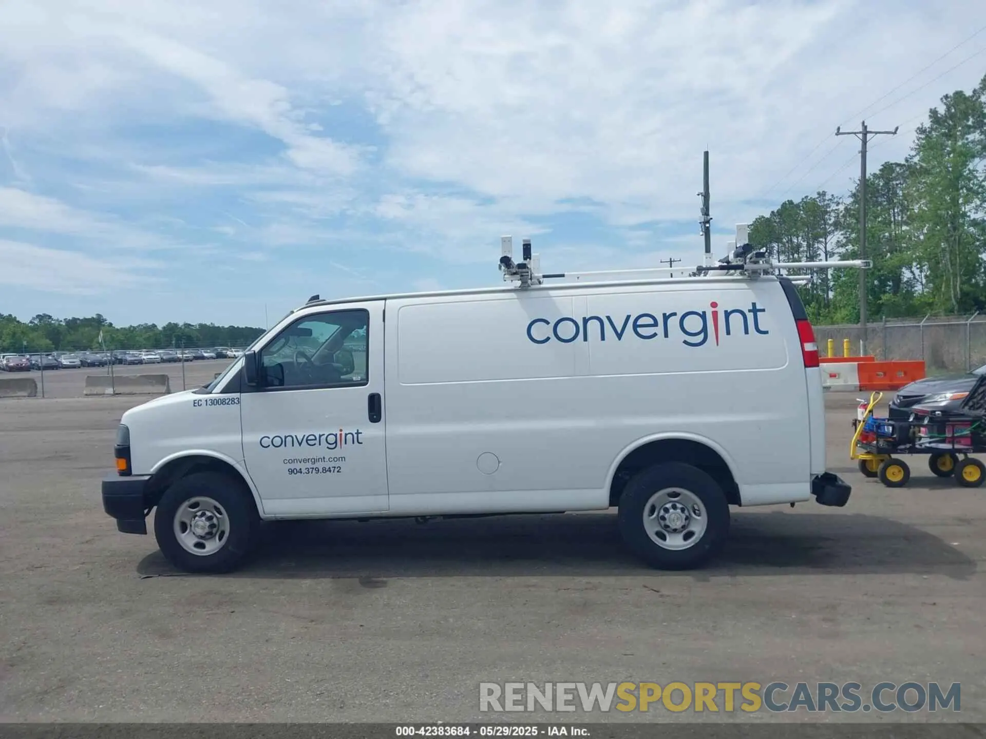 14 Photograph of a damaged car 1GCWGAFP5P1217550 CHEVROLET EXPRESS CARGO 2023