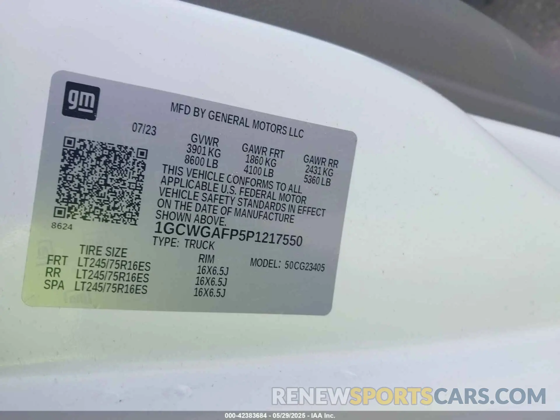 9 Photograph of a damaged car 1GCWGAFP5P1217550 CHEVROLET EXPRESS CARGO 2023