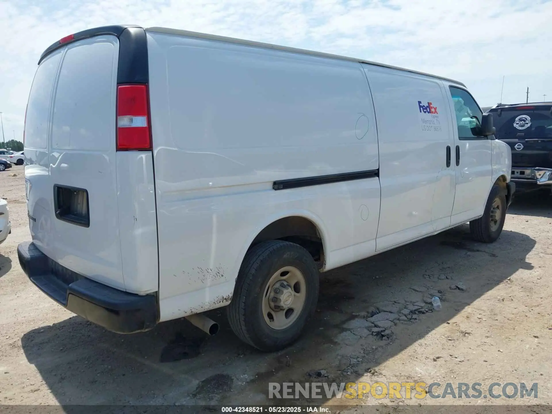 4 Фотография поврежденного автомобиля 1GCWGBFP0P1180994 CHEVROLET EXPRESS CARGO 2023