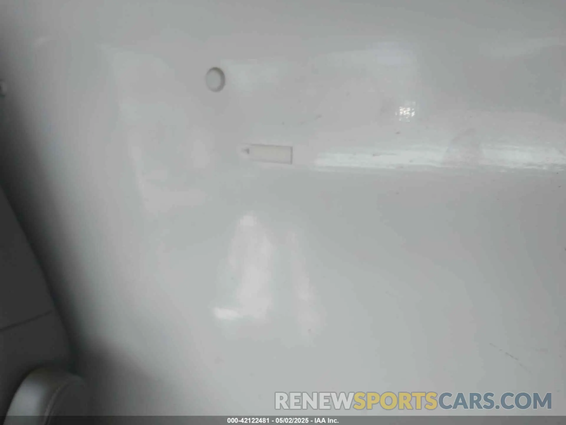7 Photograph of a damaged car 1GB0GRFP9K1370725 CHEVROLET EXPRESS CUTAWAY 2019