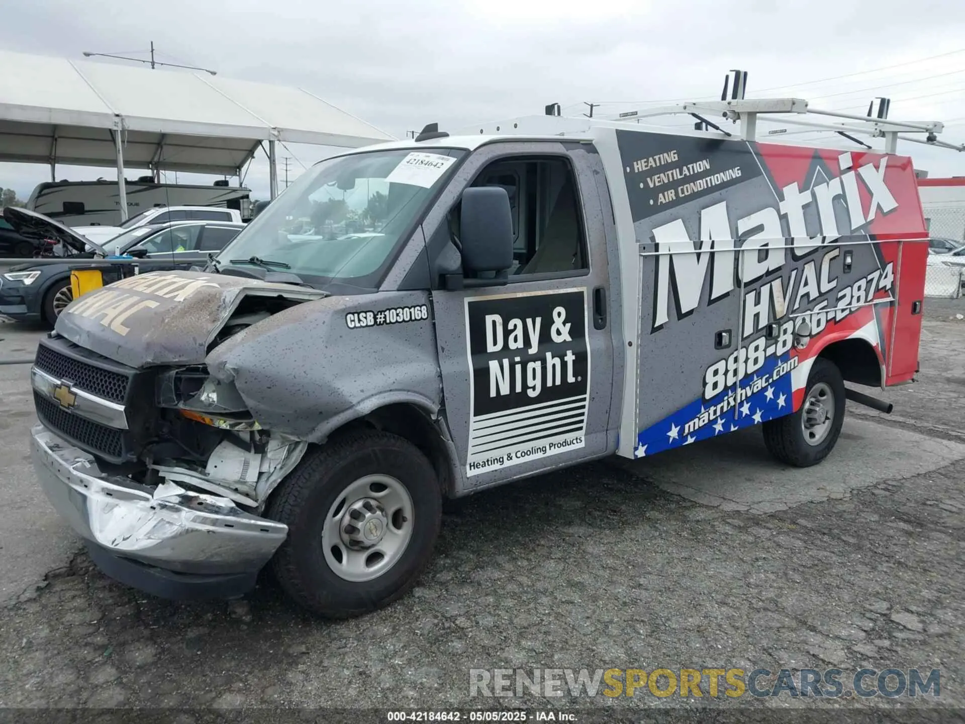 2 Photograph of a damaged car 1GB0GRFG2L1251433 CHEVROLET EXPRESS CUTAWAY 2020