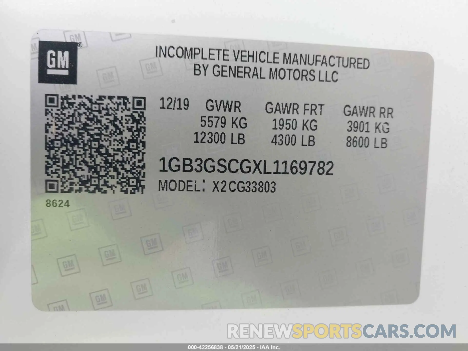 8 Фотография поврежденного автомобиля 1GB3GSCGXL1169782 CHEVROLET EXPRESS CUTAWAY 2020