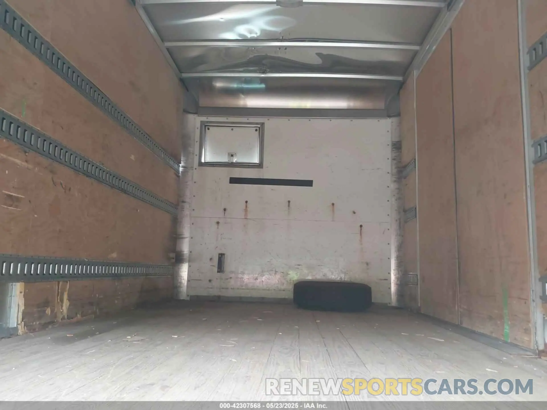 7 Photograph of a damaged car 1HA6GUCGXKN011241 CHEVROLET EXPRESS CUTAWAY 4500 2019