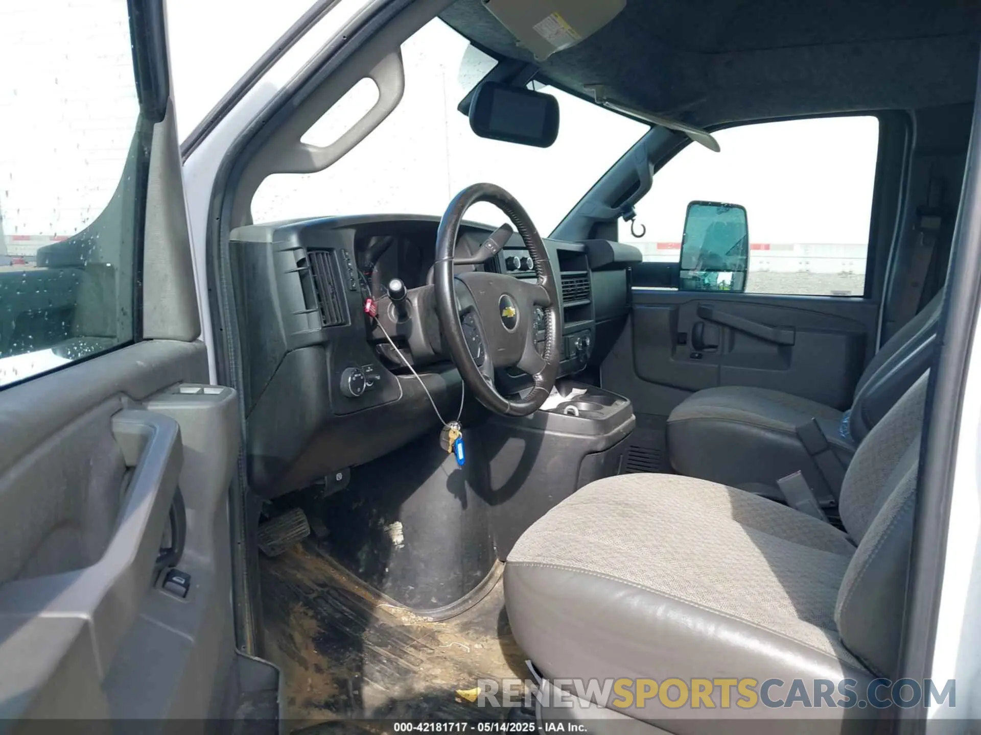 7 Photograph of a damaged car 1HA6GVC71MN010780 CHEVROLET EXPRESS CUTAWAY 4500 2021