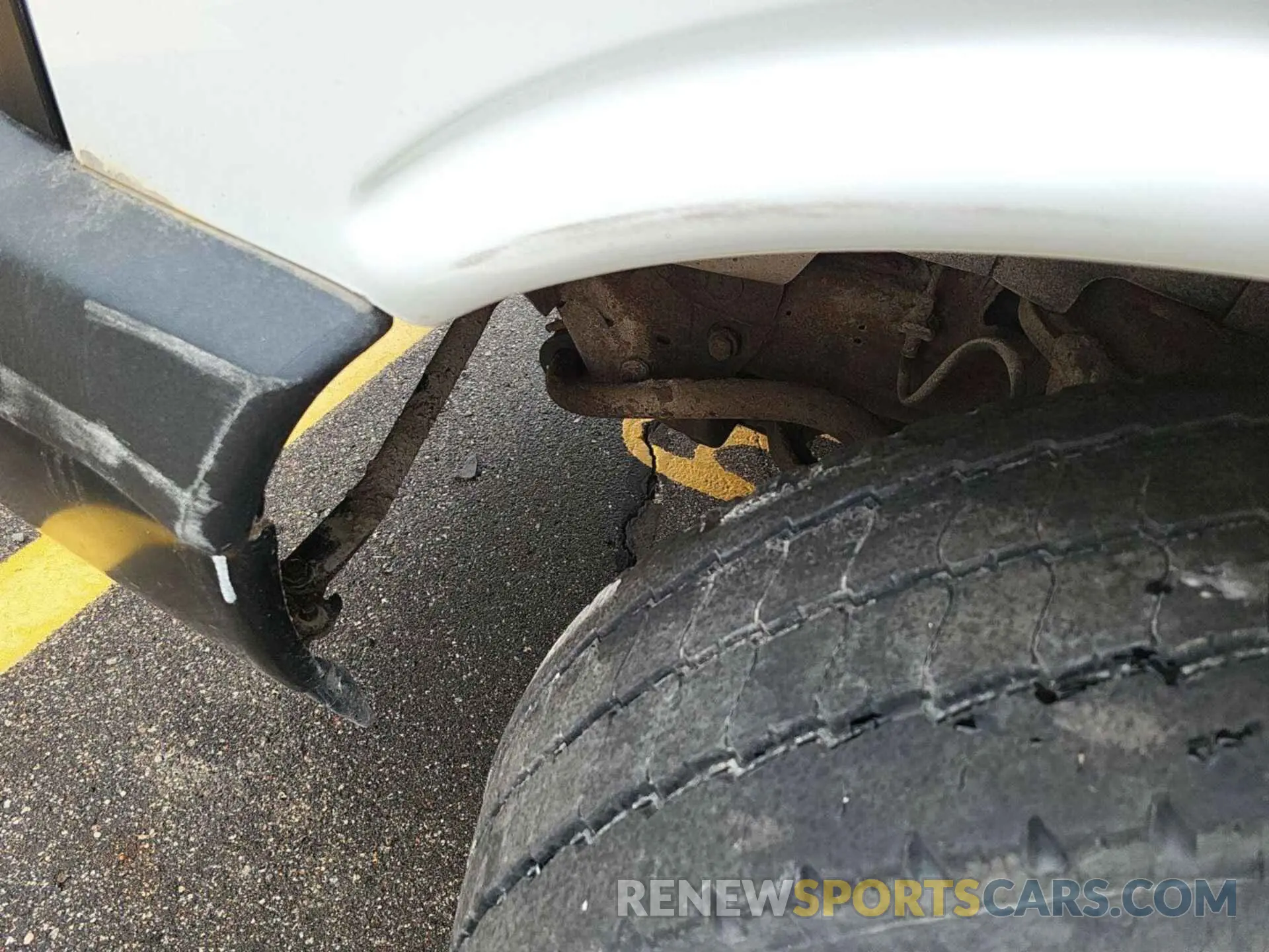 33 Photograph of a damaged car 1GCWGAF17K1220857 CHEVROLET EXPRESS G2500 2019