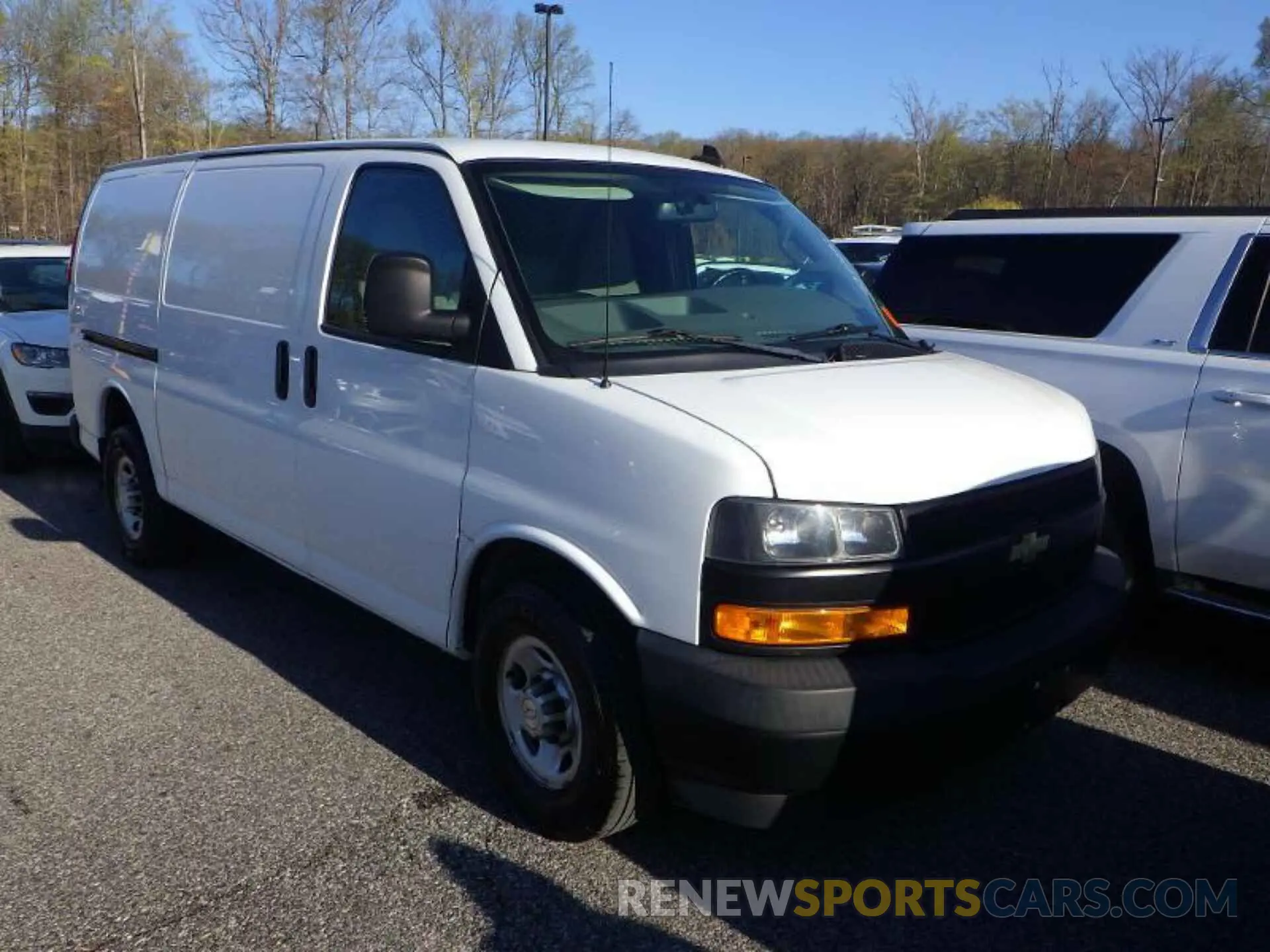15 Photograph of a damaged car 1GCWGAFG9K1326862 CHEVROLET EXPRESS G2500 2019