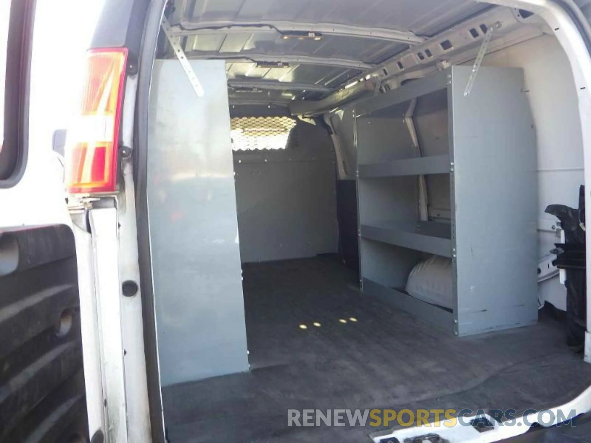 7 Photograph of a damaged car 1GCWGAFG9K1326862 CHEVROLET EXPRESS G2500 2019