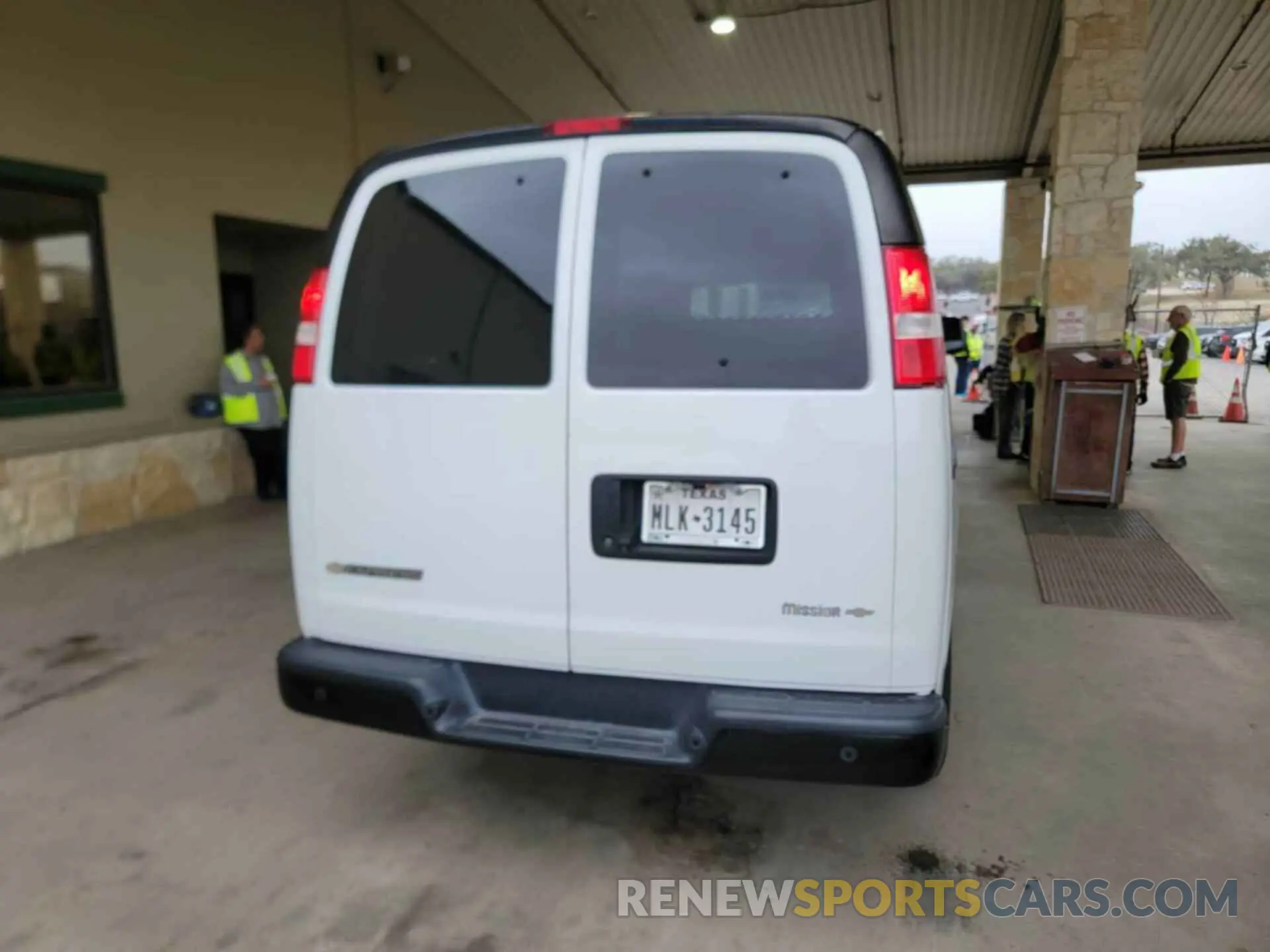 27 Photograph of a damaged car 1GCWGAFGXK1328281 CHEVROLET EXPRESS G2500 2019