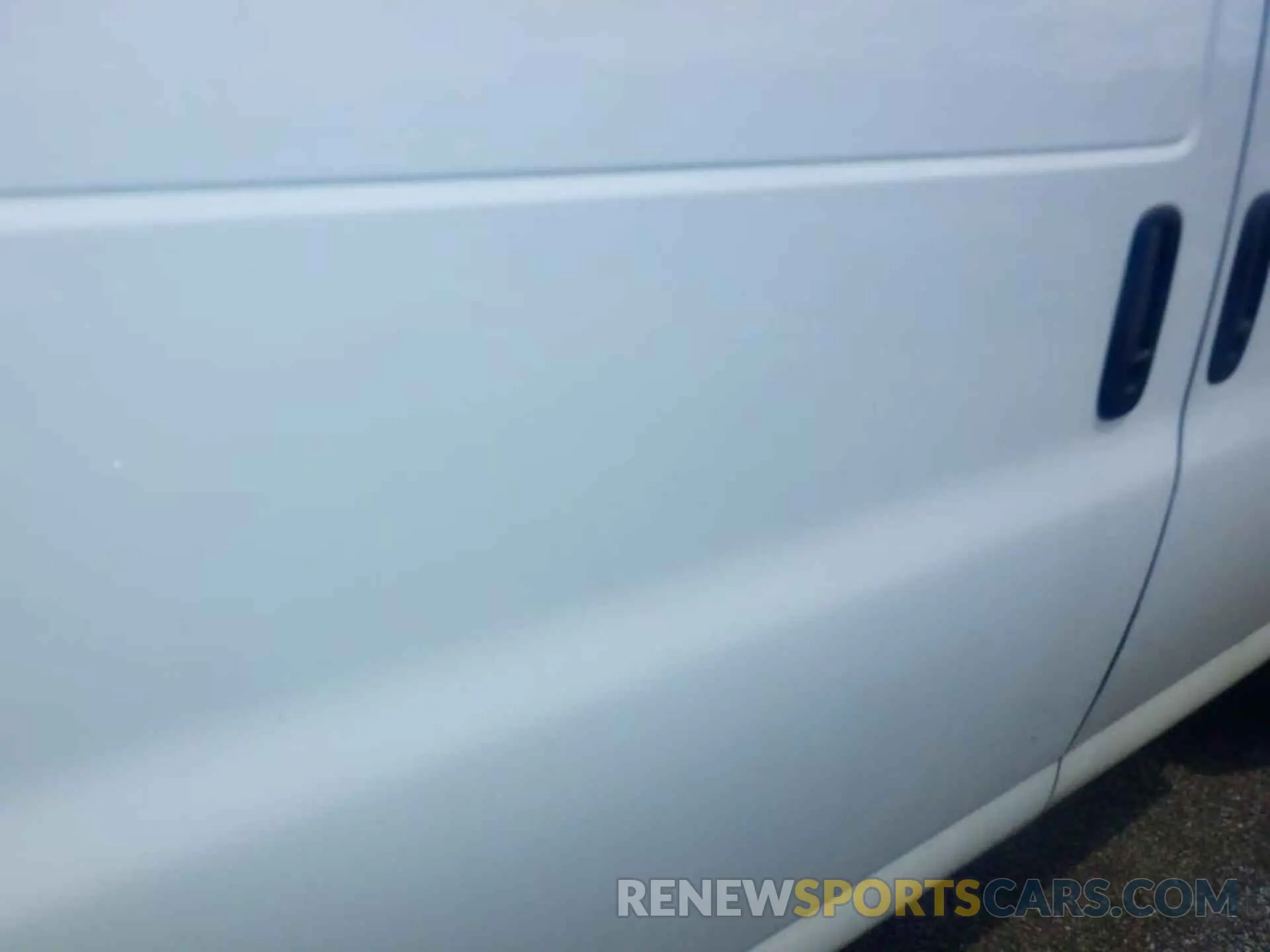 10 Photograph of a damaged car 1GCWGAFGXK1328300 CHEVROLET EXPRESS G2500 2019