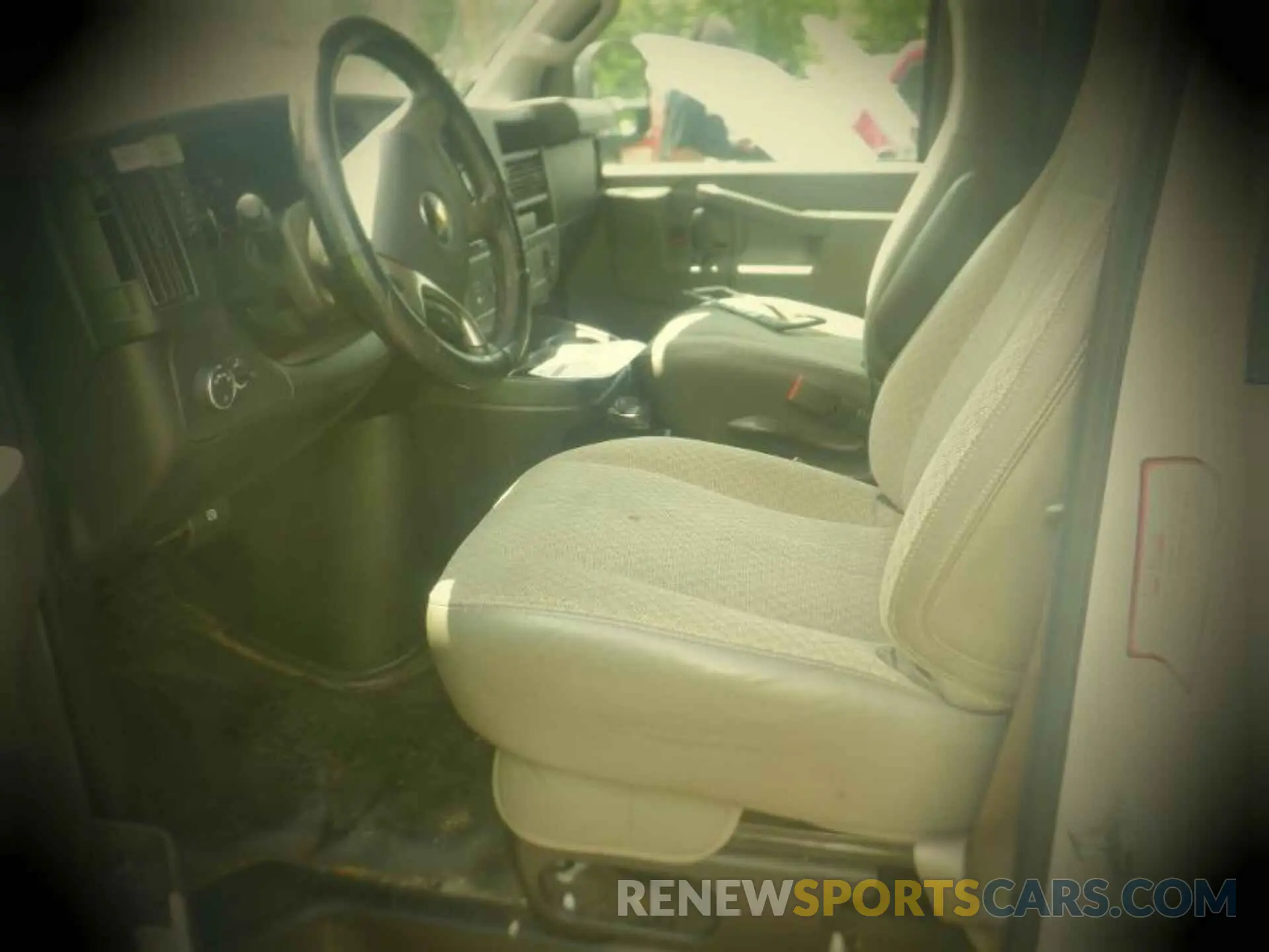 16 Photograph of a damaged car 1GCWGAFGXK1328300 CHEVROLET EXPRESS G2500 2019