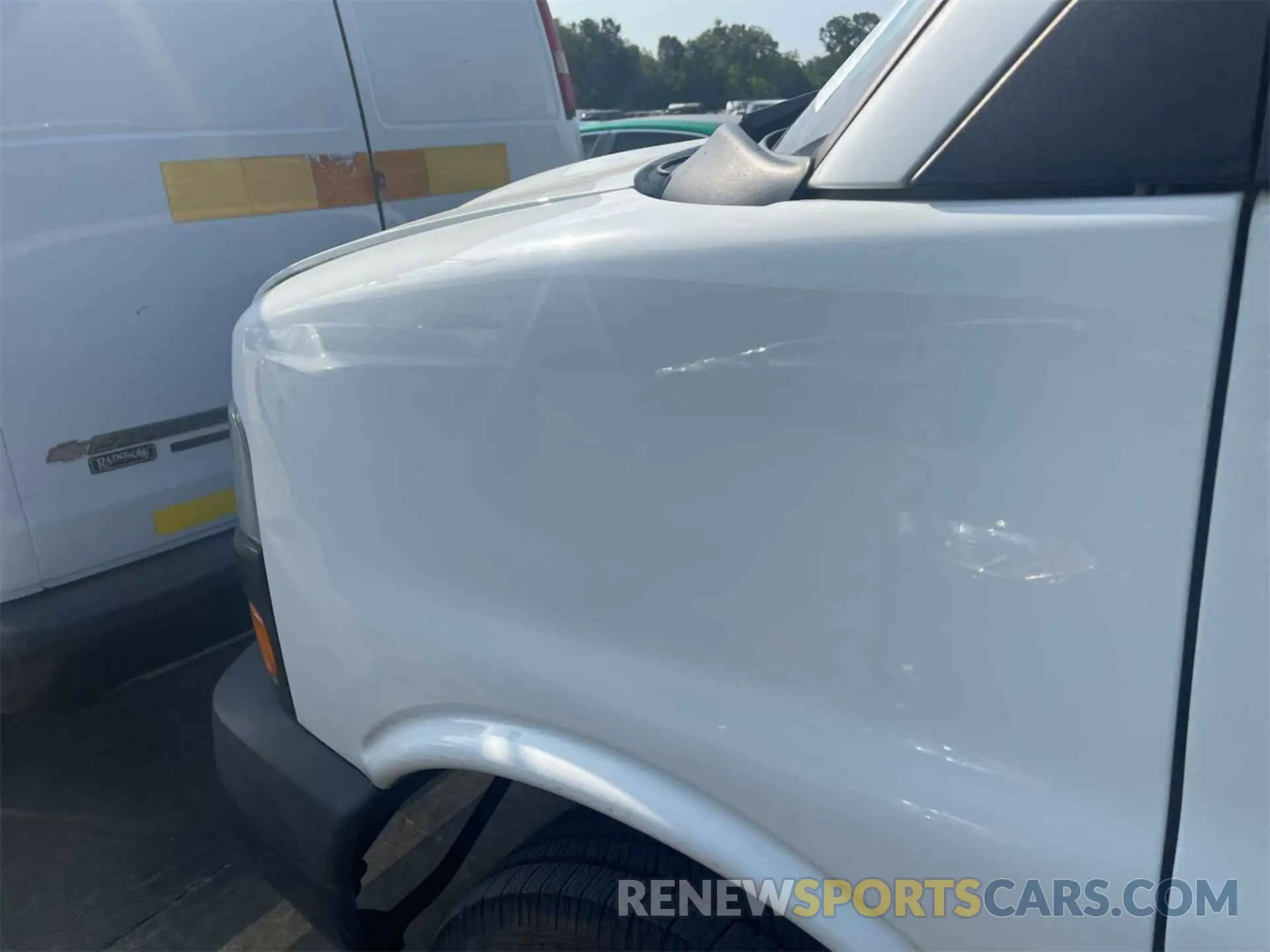 25 Photograph of a damaged car 1GCWGAFP5K1206122 CHEVROLET EXPRESS G2500 2019