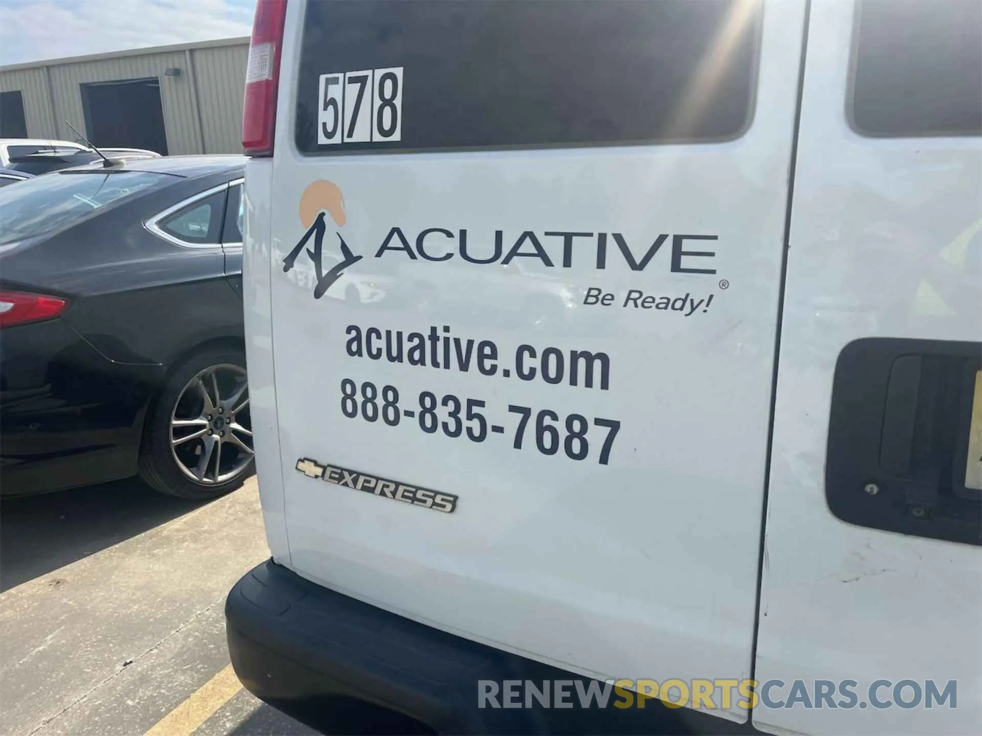 31 Photograph of a damaged car 1GCWGAFP5K1206122 CHEVROLET EXPRESS G2500 2019
