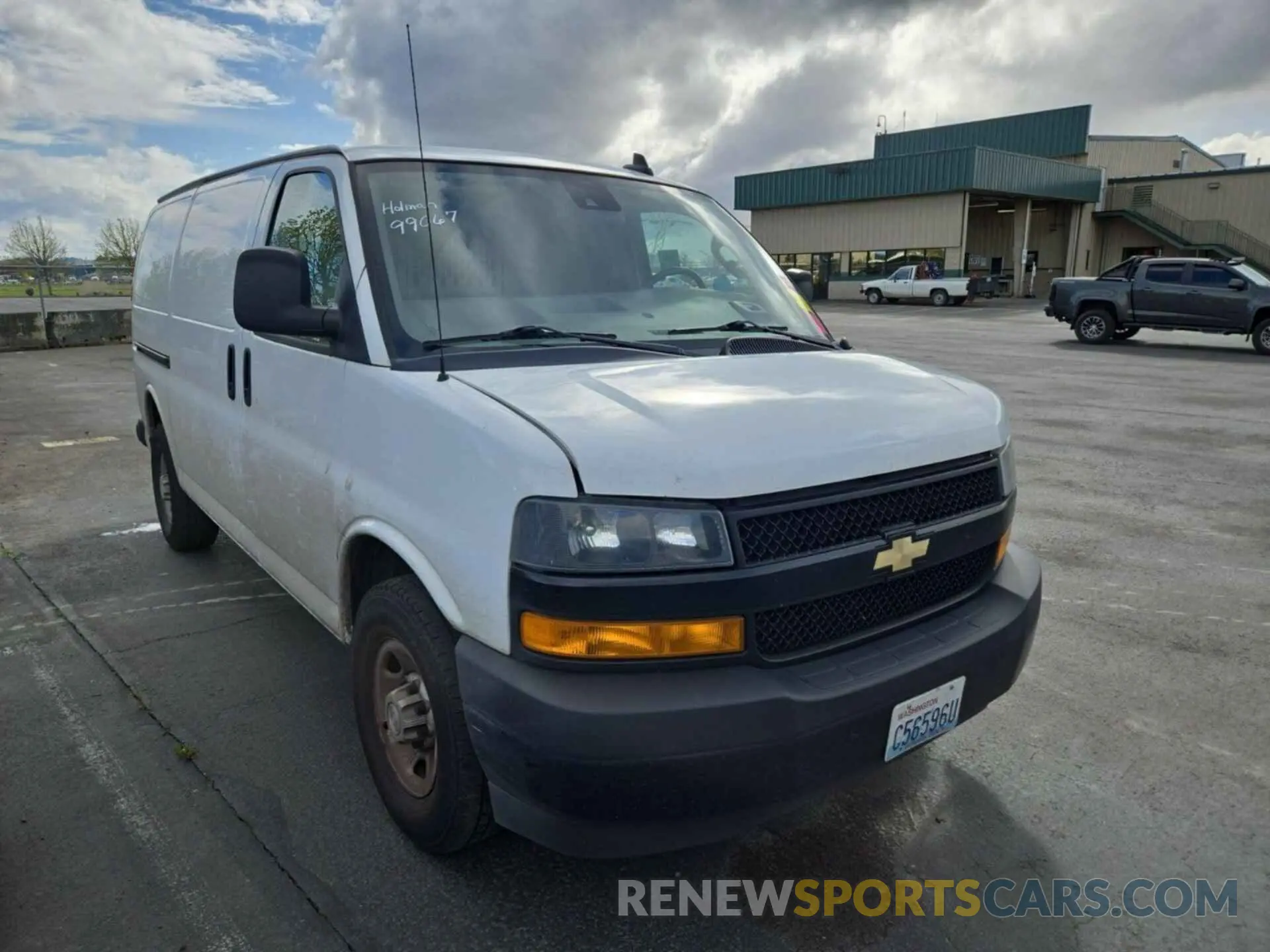 3 Photograph of a damaged car 1GCWGAFG6L1252964 CHEVROLET EXPRESS G2500 2020