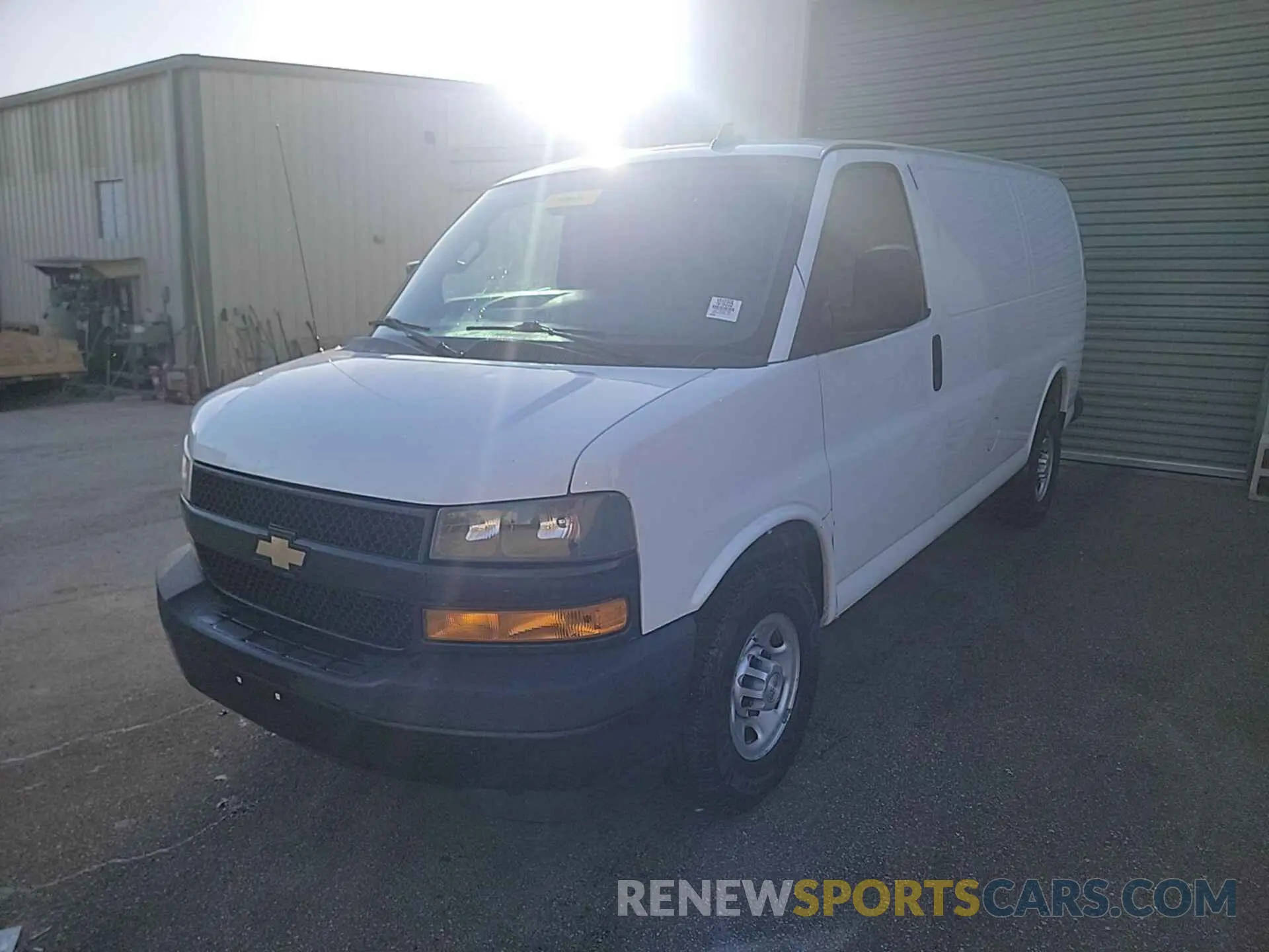 19 Фотография поврежденного автомобиля 1GCWGAFG8L1252898 CHEVROLET EXPRESS G2500 2020