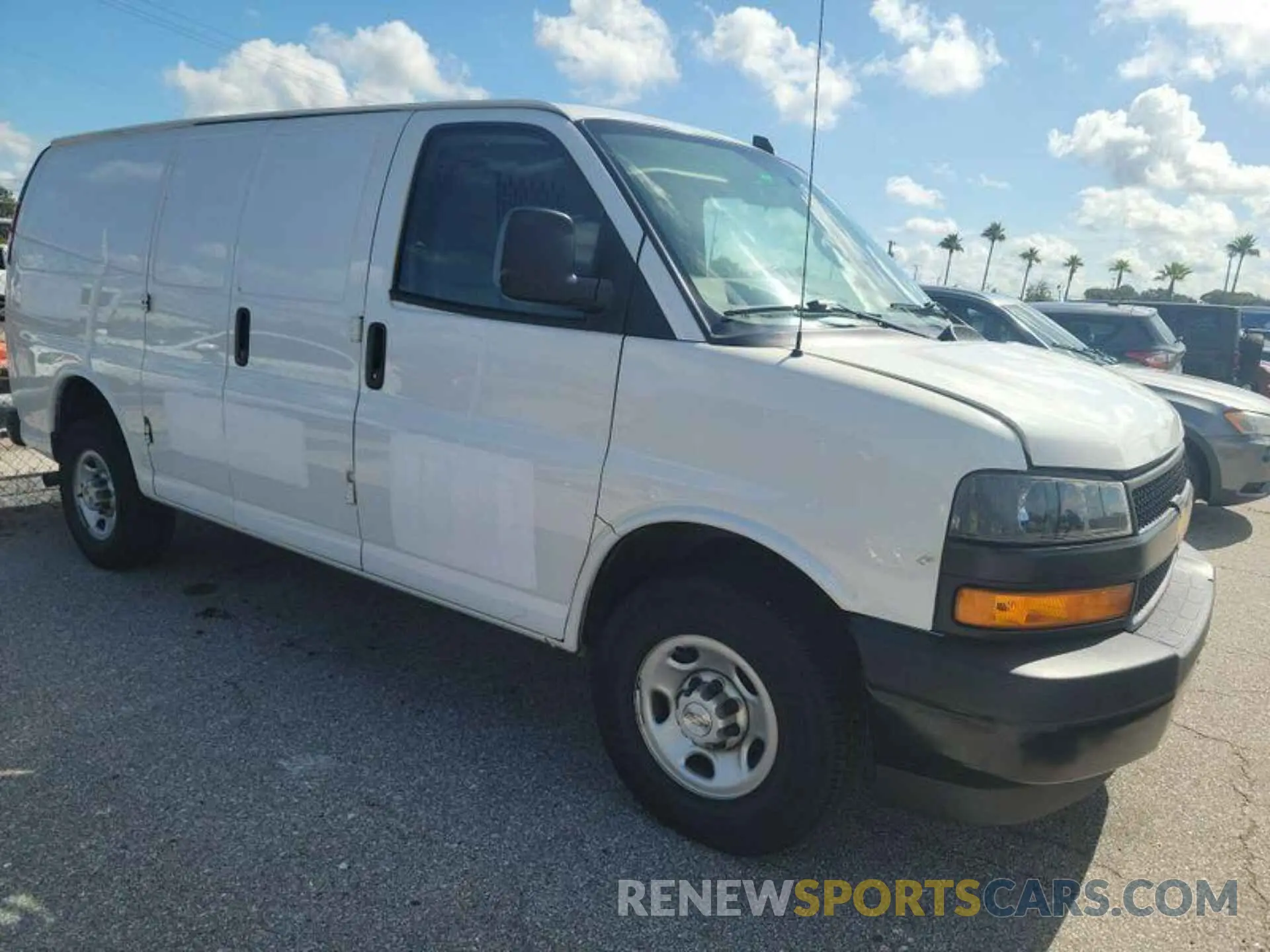 6 Photograph of a damaged car 1GCWGAFP3N1157183 CHEVROLET EXPRESS G2500 2022