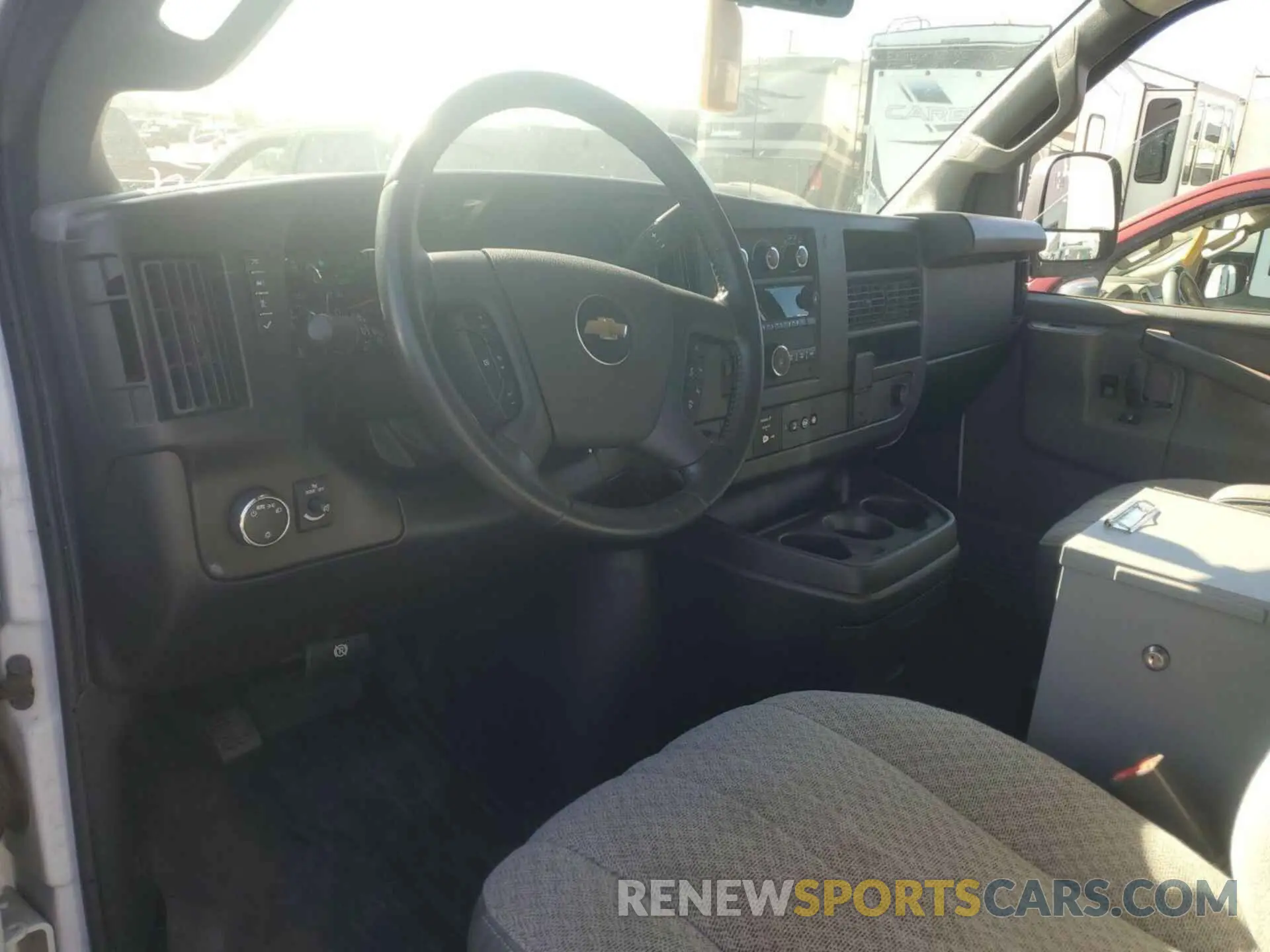 23 Photograph of a damaged car 1GCWGAFP6N1271209 CHEVROLET EXPRESS G2500 2022