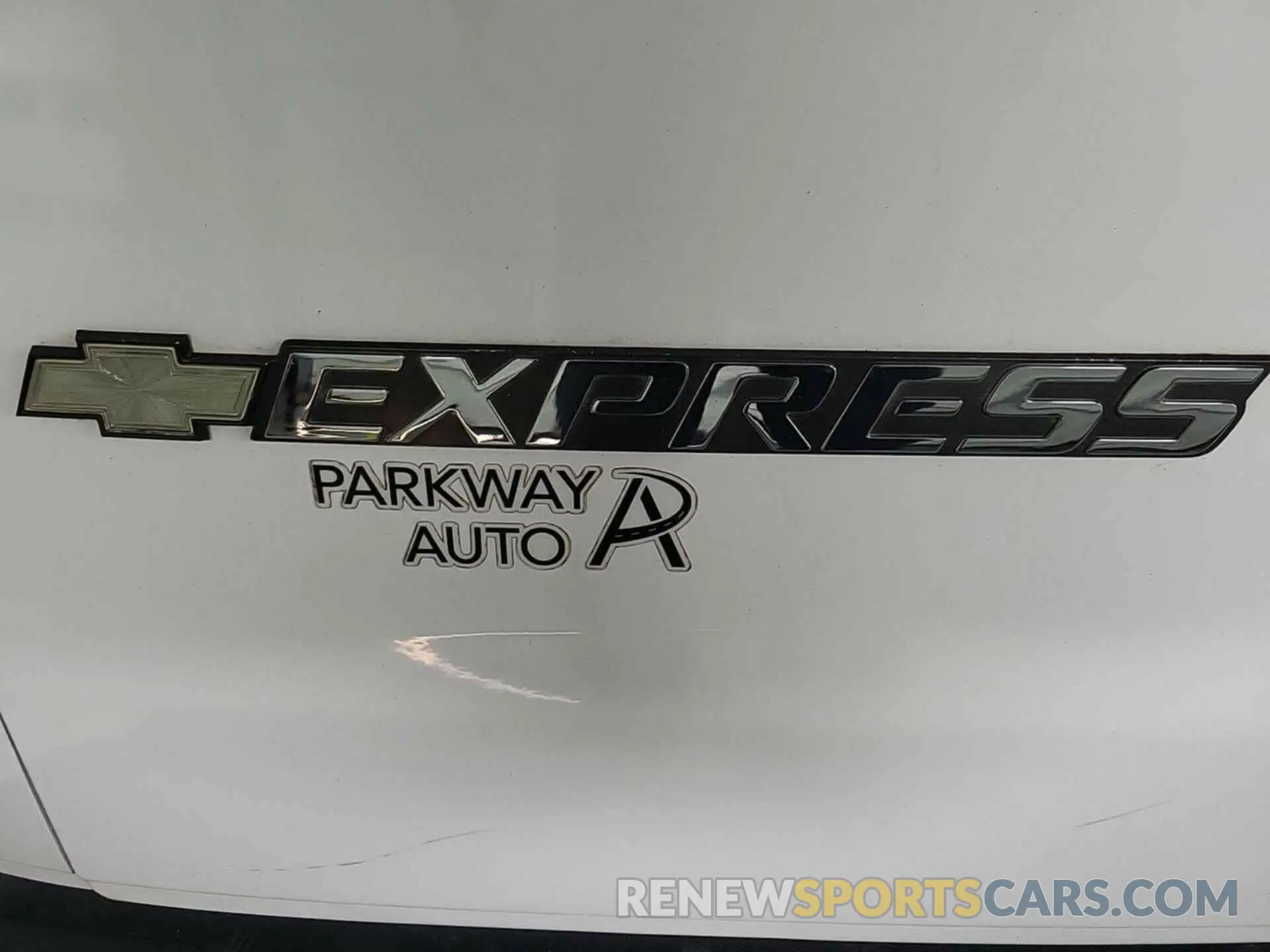 15 Photograph of a damaged car 1GAZGPFG5K1200734 CHEVROLET EXPRESS G3500 2019