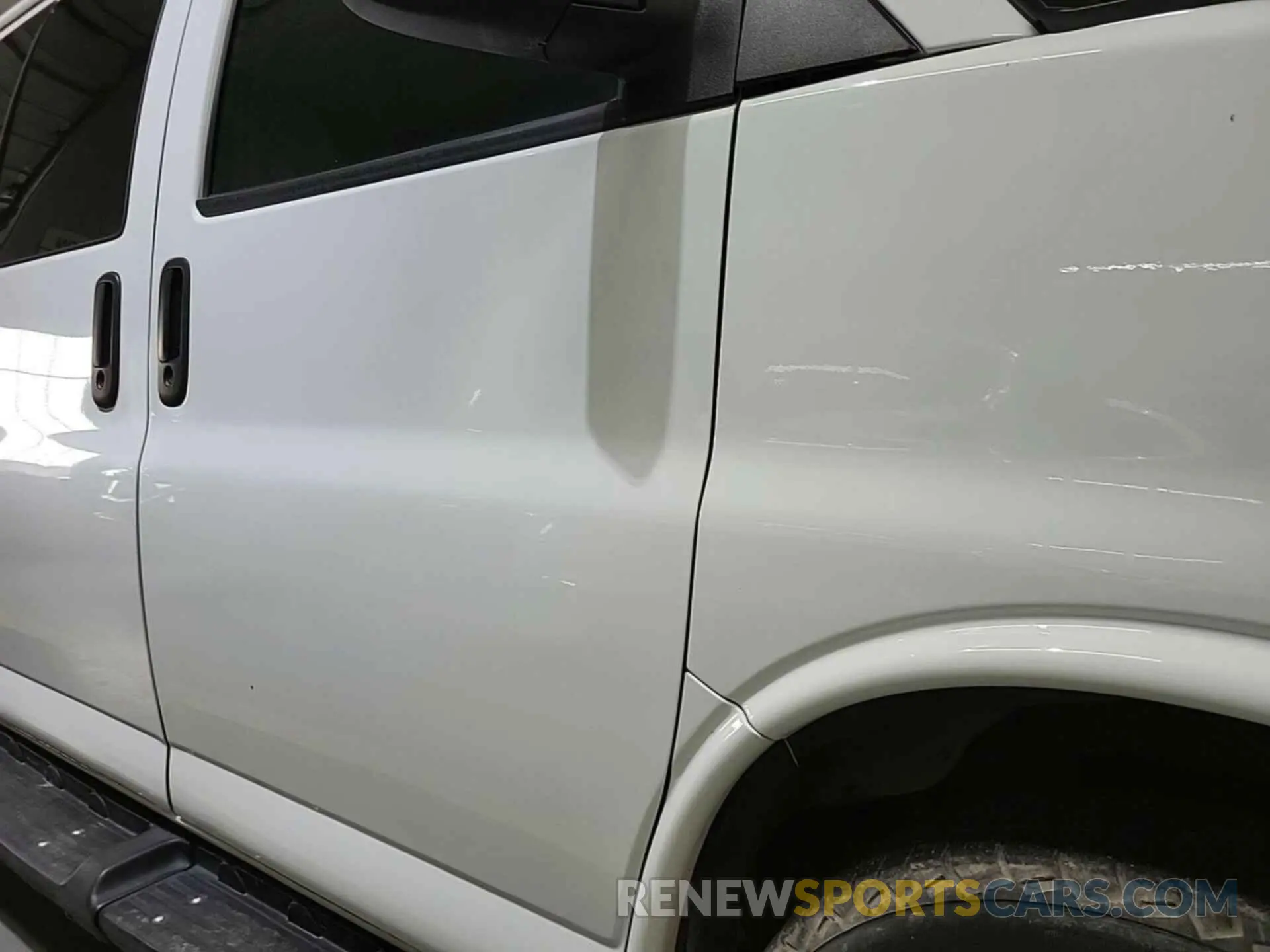 30 Photograph of a damaged car 1GAZGPFG5K1200734 CHEVROLET EXPRESS G3500 2019