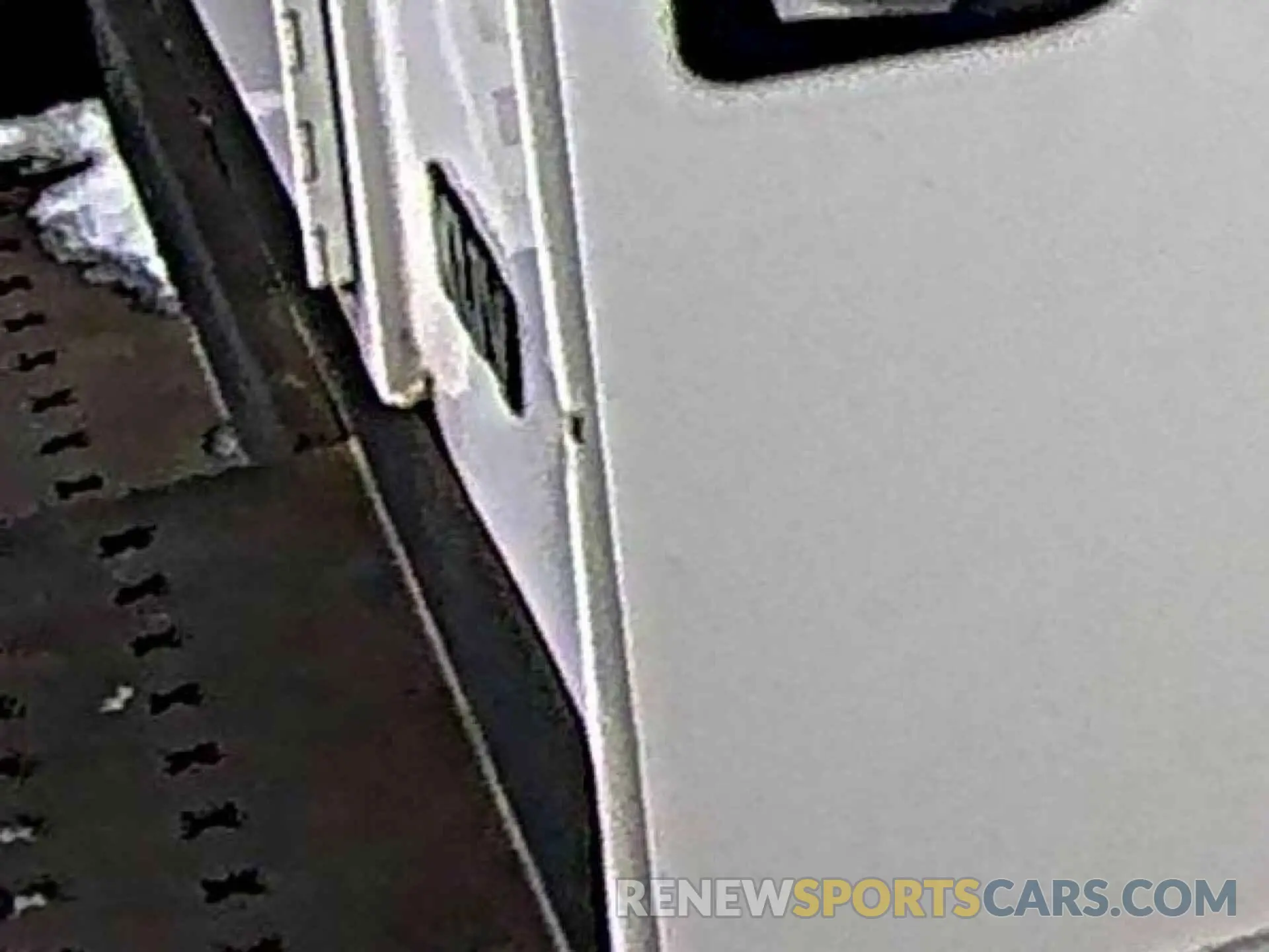 19 Photograph of a damaged car 1GB0GRFG2K1364118 CHEVROLET EXPRESS G3500 2019