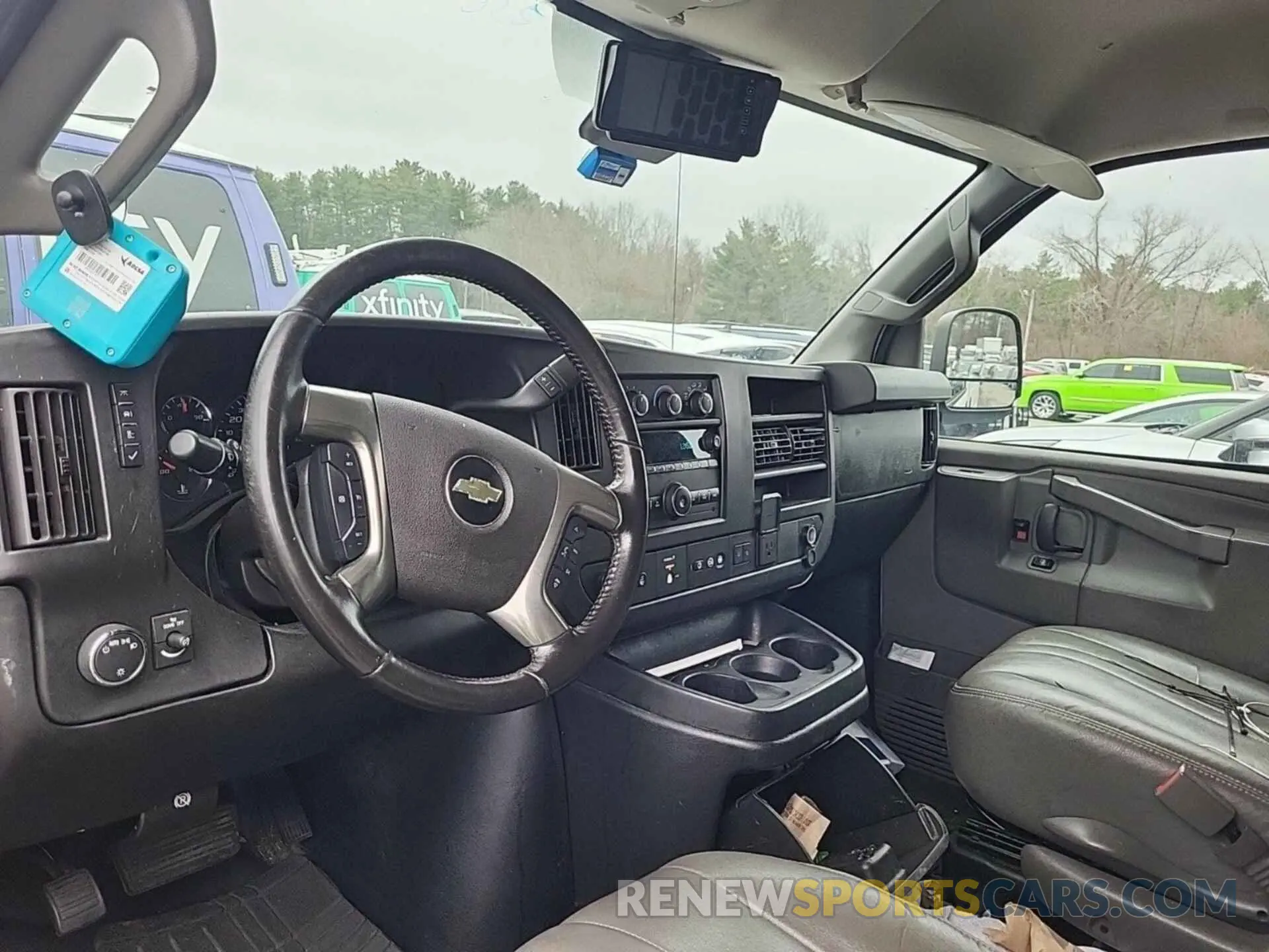 23 Photograph of a damaged car 1GCZGGFP2K1329702 CHEVROLET EXPRESS G3500 2019