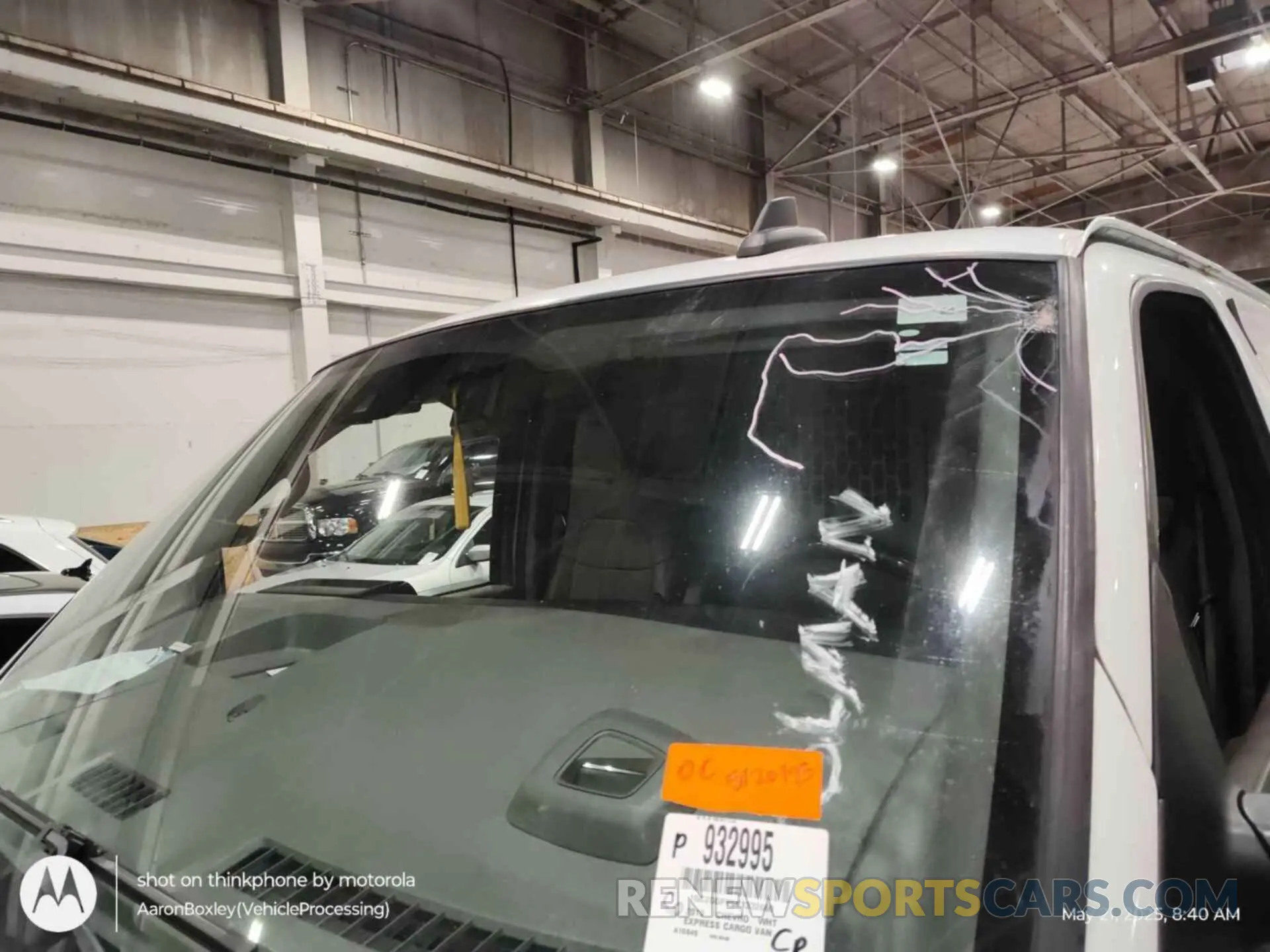 20 Фотография поврежденного автомобиля 1GCZGGFP5K1332660 CHEVROLET EXPRESS G3500 2019