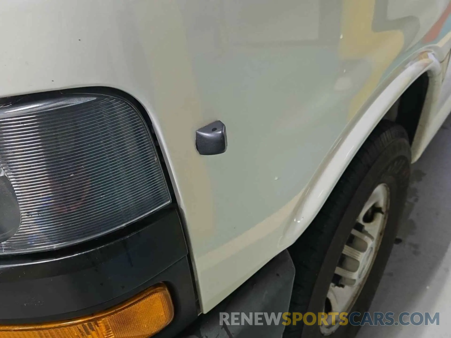 35 Photograph of a damaged car 1GCZGGFP8K1324939 CHEVROLET EXPRESS G3500 2019