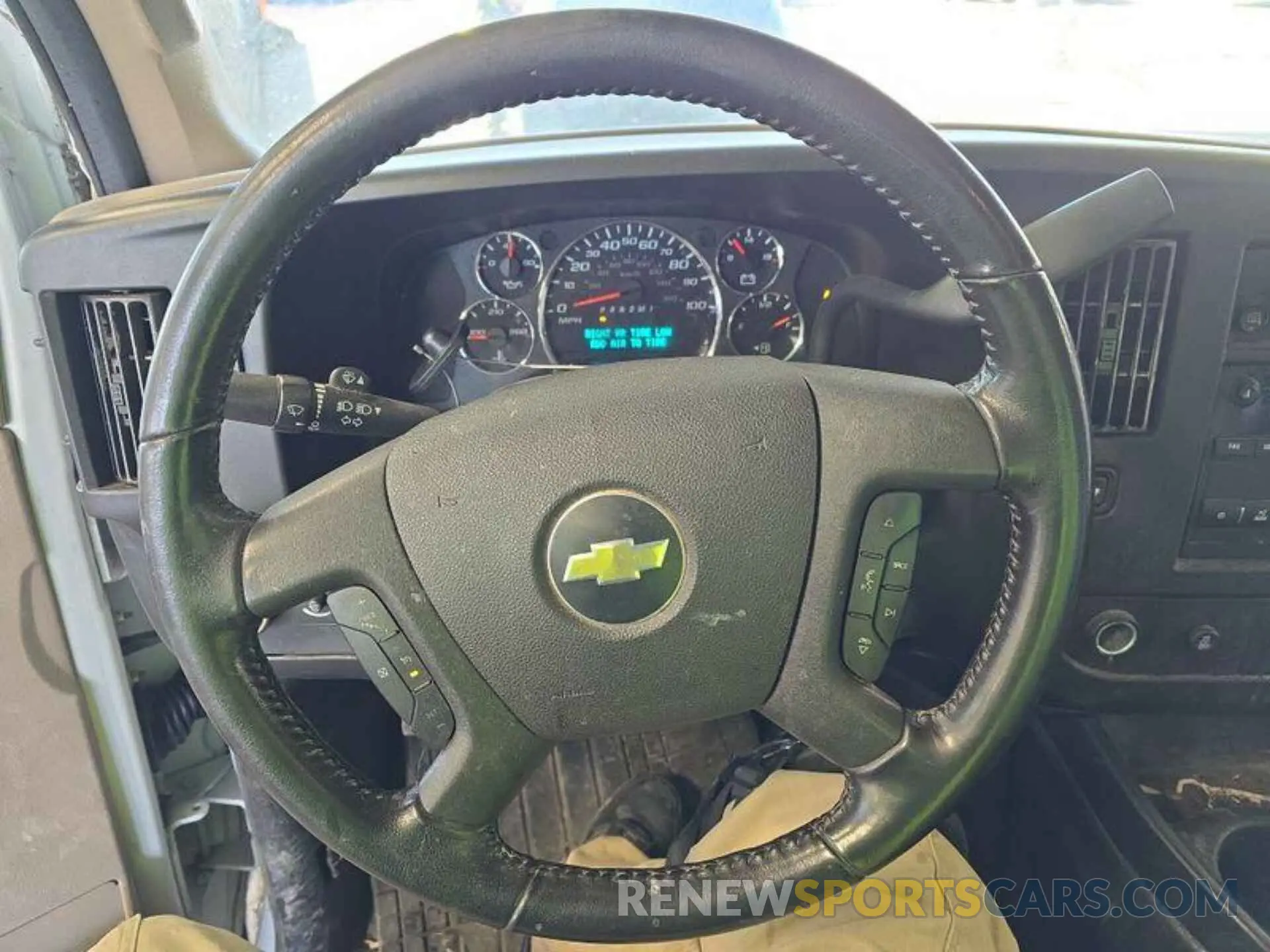 14 Photograph of a damaged car 1GCZGGFPXL1276541 CHEVROLET EXPRESS G3500 2020