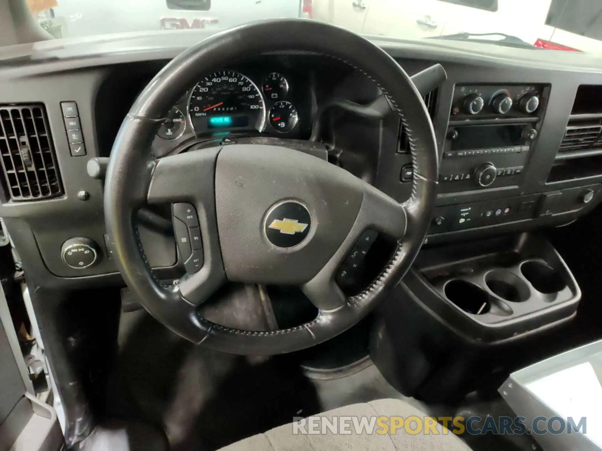 20 Photograph of a damaged car 1GCZGGF75M1167342 CHEVROLET EXPRESS G3500 2021