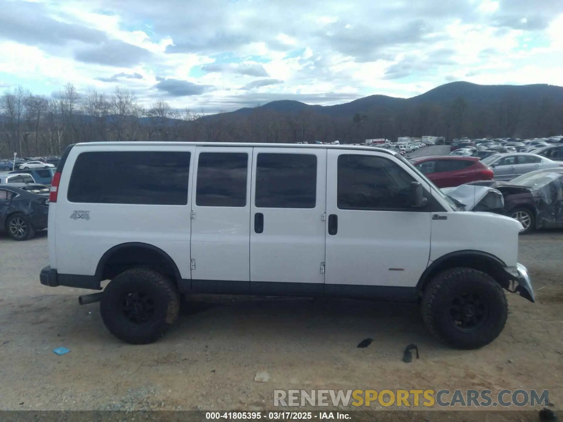 14 Photograph of a damaged car 1GAWGFF14L1153609 CHEVROLET EXPRESS PASSENGER 2020