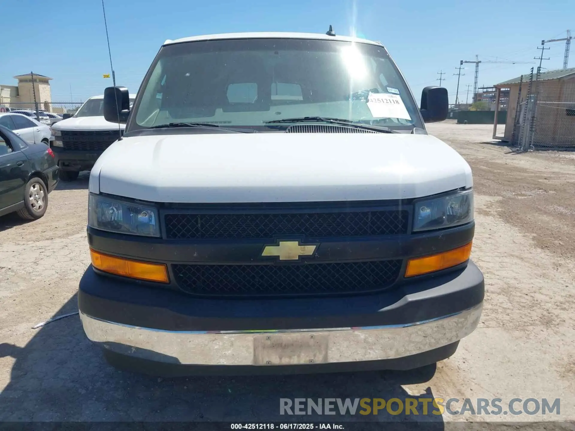 12 Photograph of a damaged car 1GAZGNFG5L1241936 CHEVROLET EXPRESS PASSENGER 2020