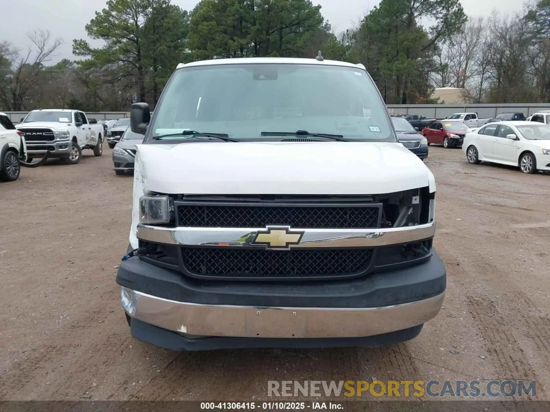 13 Photograph of a damaged car 1GAZGPFG4L1121251 CHEVROLET EXPRESS PASSENGER 2020