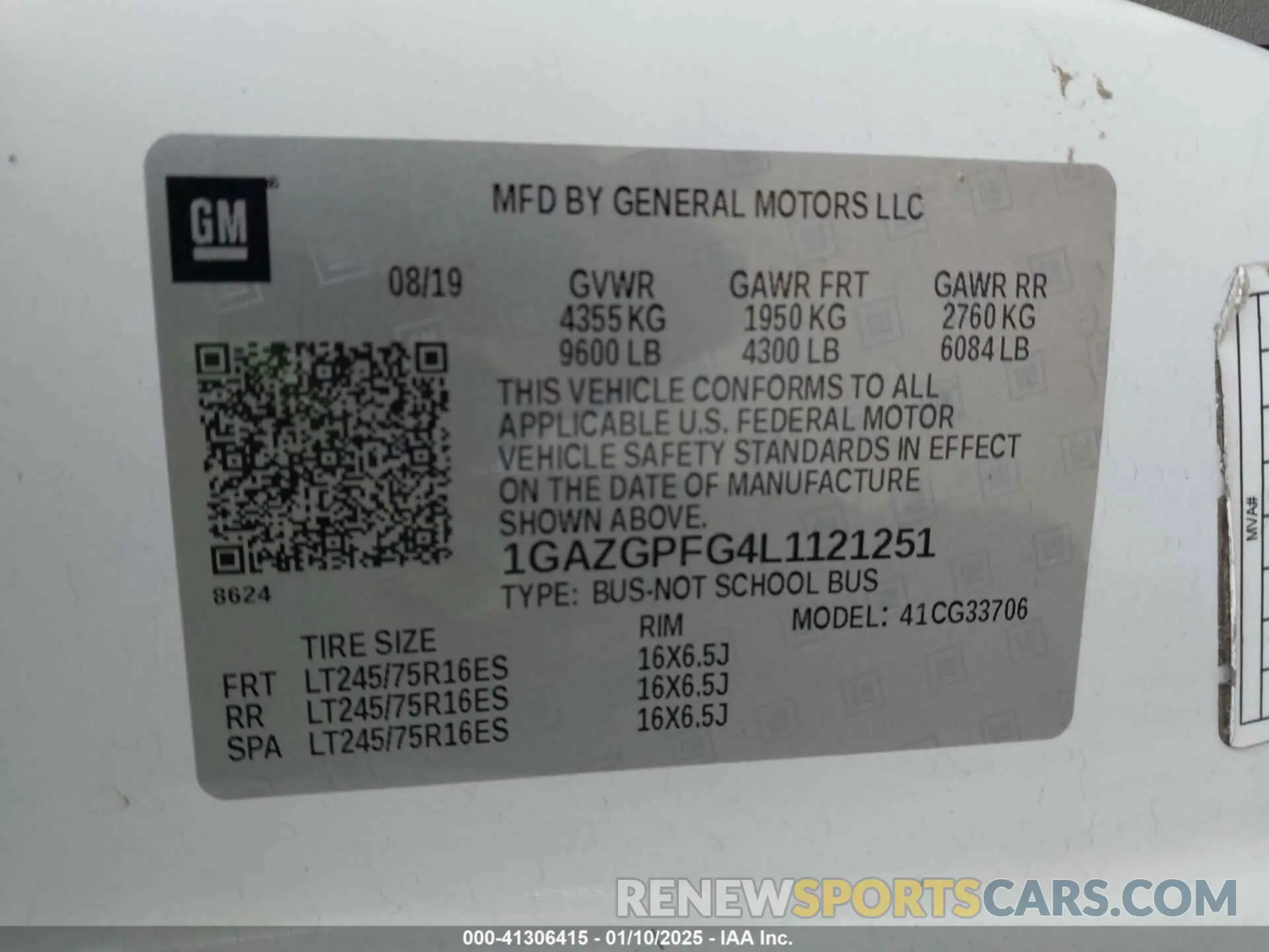 9 Photograph of a damaged car 1GAZGPFG4L1121251 CHEVROLET EXPRESS PASSENGER 2020