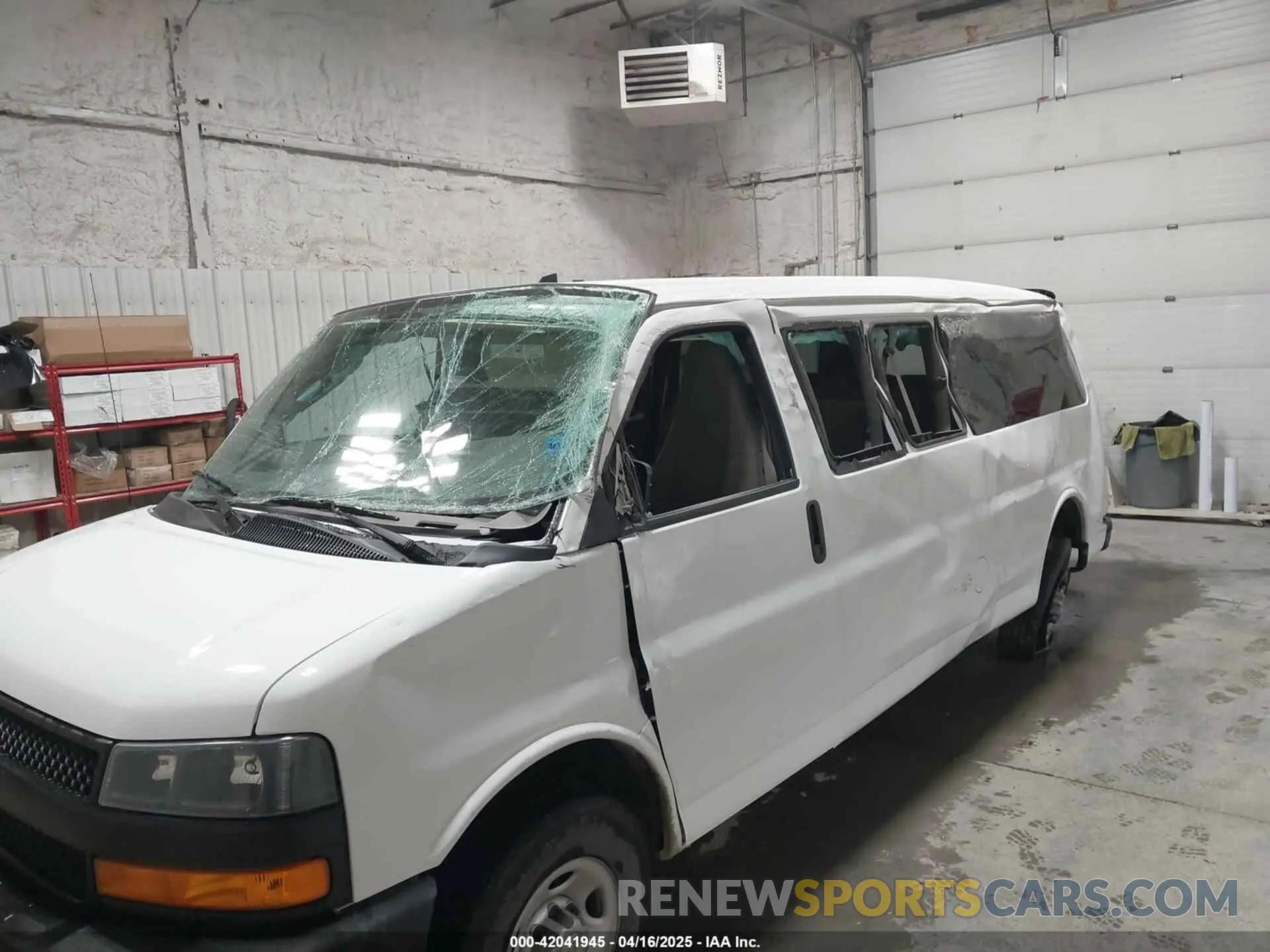 6 Photograph of a damaged car 1GAZGNFP8P1119268 CHEVROLET EXPRESS PASSENGER 2023