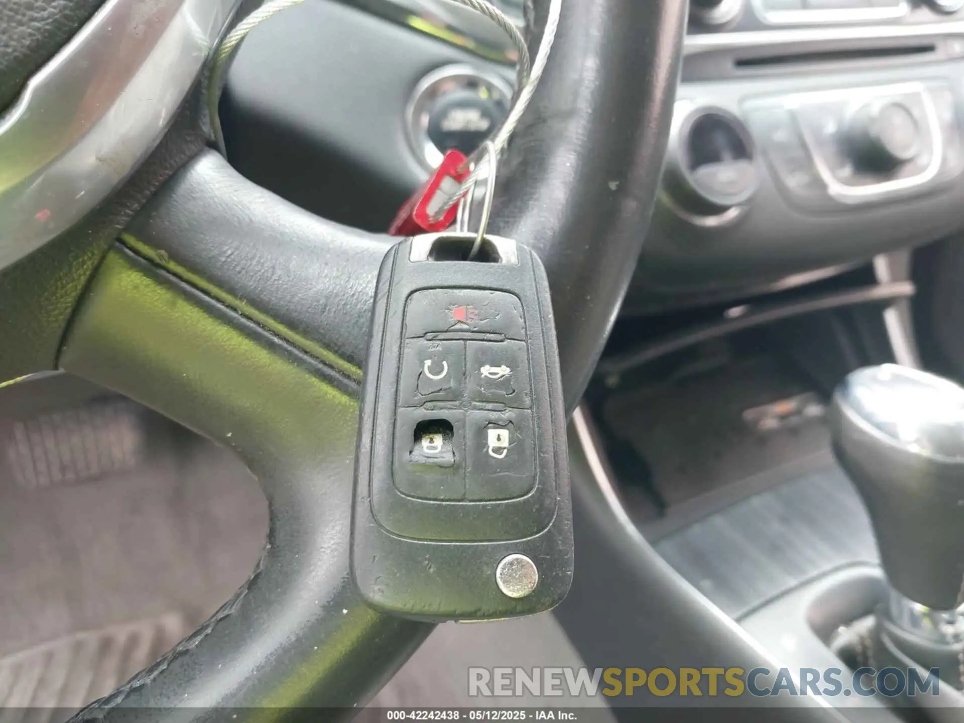 11 Photograph of a damaged car 1G1105S33KU104673 CHEVROLET IMPALA 2019