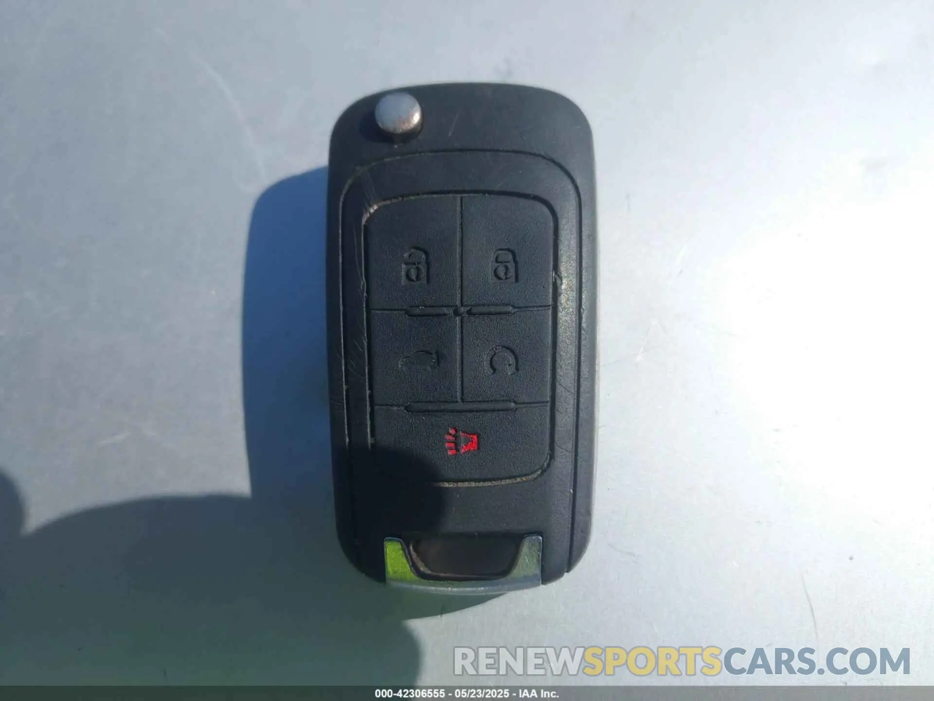 11 Фотография поврежденного автомобиля 1G1105S35KU137402 CHEVROLET IMPALA 2019