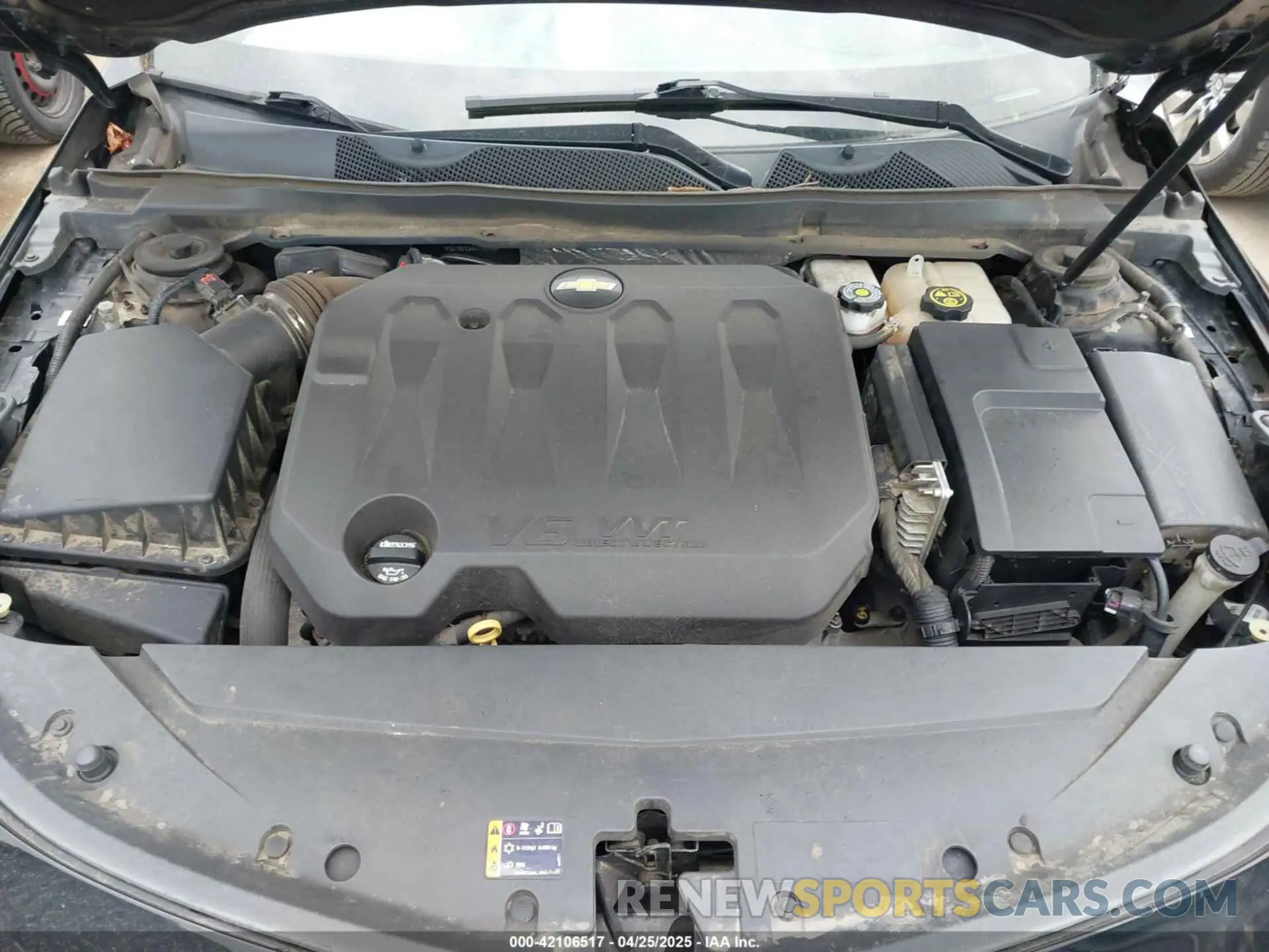 10 Фотография поврежденного автомобиля 1G1105S36KU105588 CHEVROLET IMPALA 2019