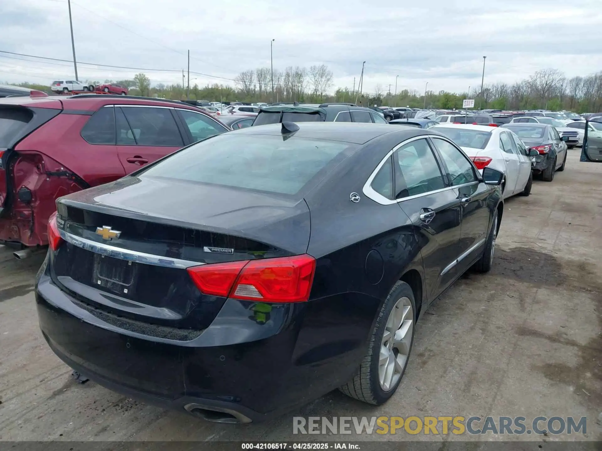 4 Фотография поврежденного автомобиля 1G1105S36KU105588 CHEVROLET IMPALA 2019