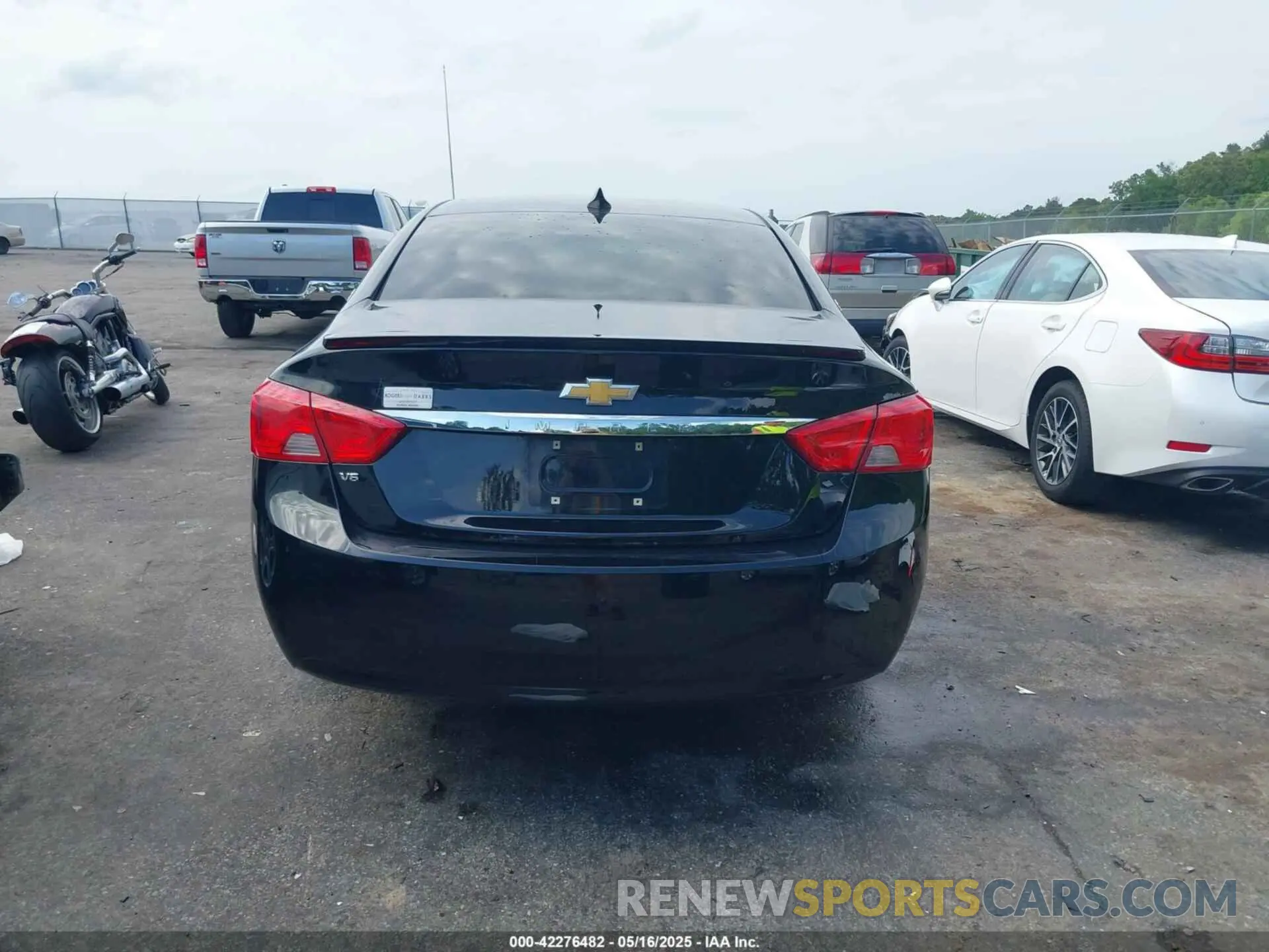 16 Photograph of a damaged car 1G11Y5S38KU146779 CHEVROLET IMPALA 2019