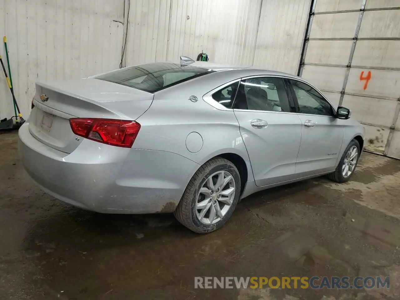 3 Фотография поврежденного автомобиля 1G11Z5S30KU121985 CHEVROLET IMPALA 2019