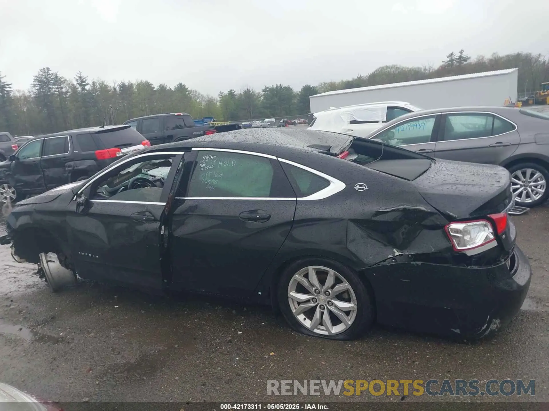 14 Photograph of a damaged car 1G11Z5S34KU107085 CHEVROLET IMPALA 2019