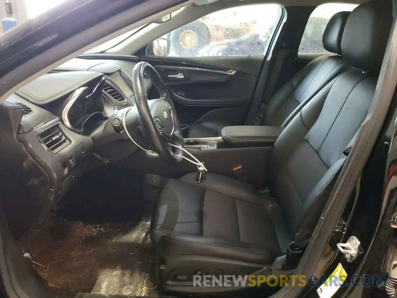 7 Фотография поврежденного автомобиля 1G11Z5S39KU104621 CHEVROLET IMPALA 2019