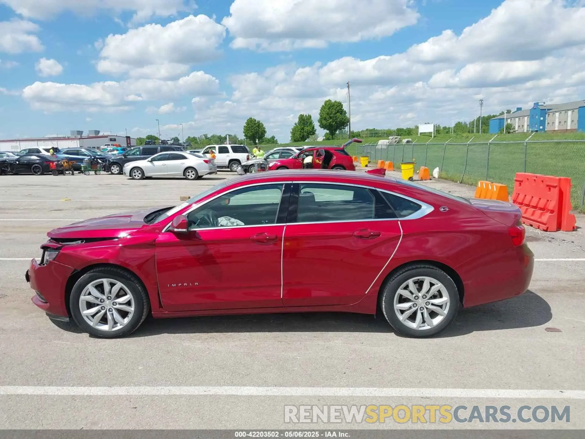 14 Photograph of a damaged car 1G11Z5S39KU147632 CHEVROLET IMPALA 2019